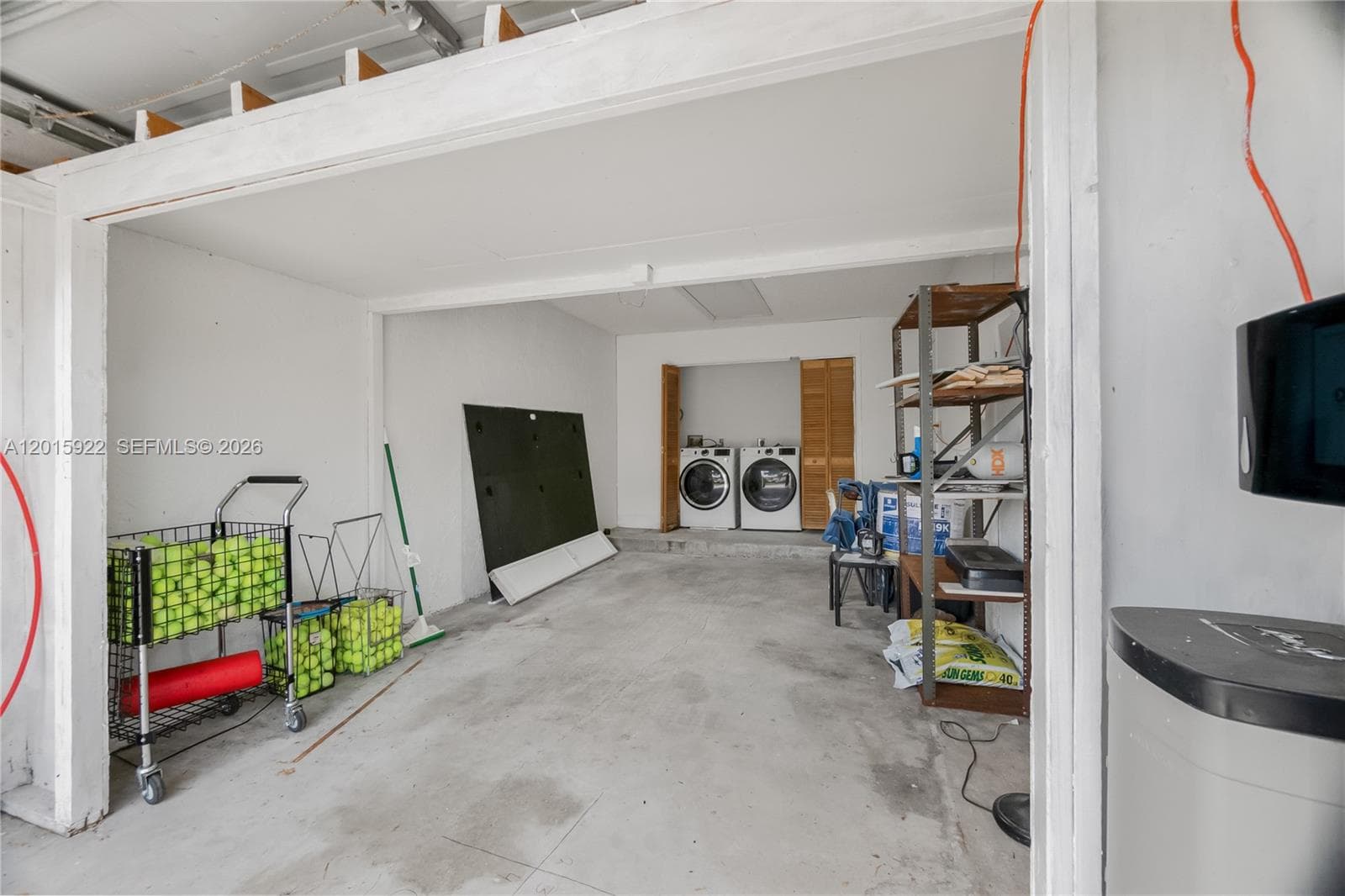 20013 Mona Cir photo 26