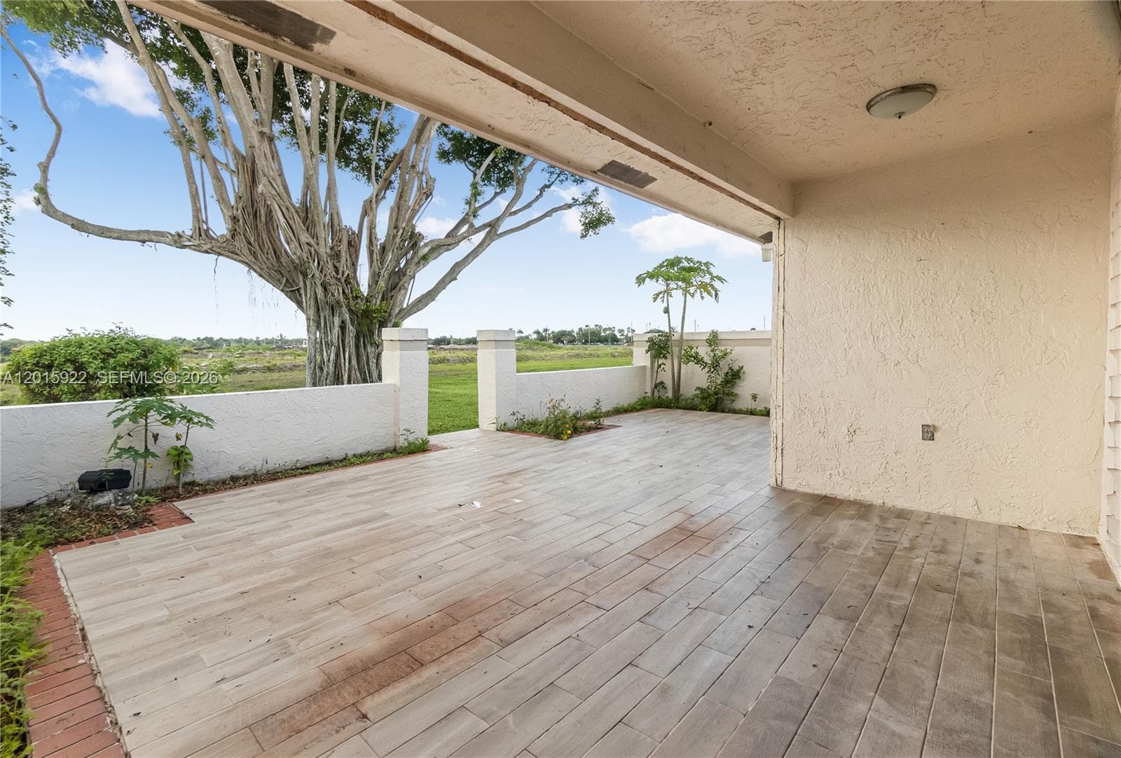 20013 Mona Cir photo 30