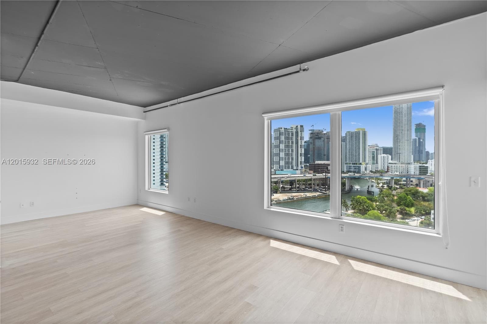 NEO CONDO · #1504 in Miami - Photo 7