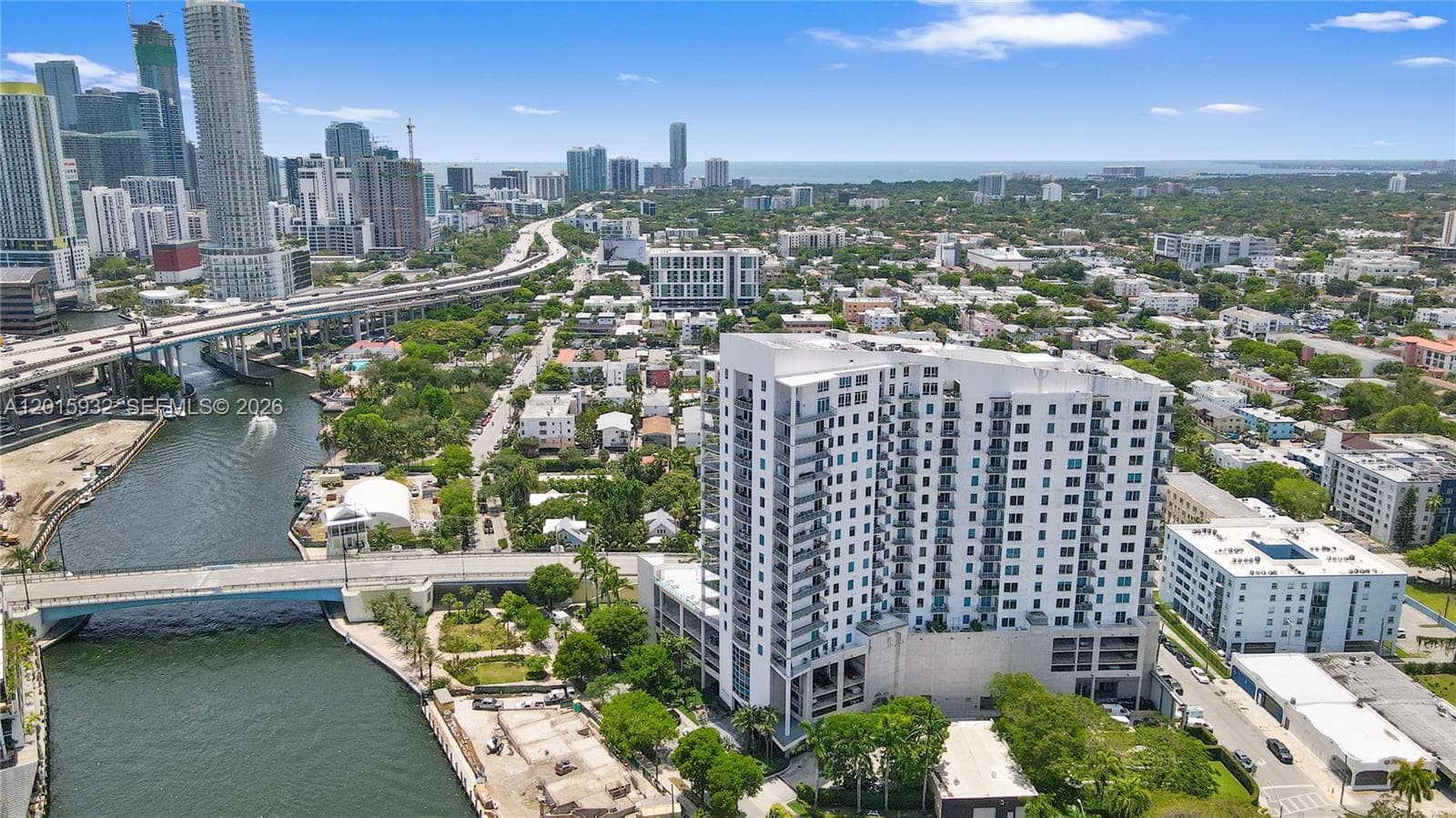 NEO CONDO · #1504 in Miami - Photo 3