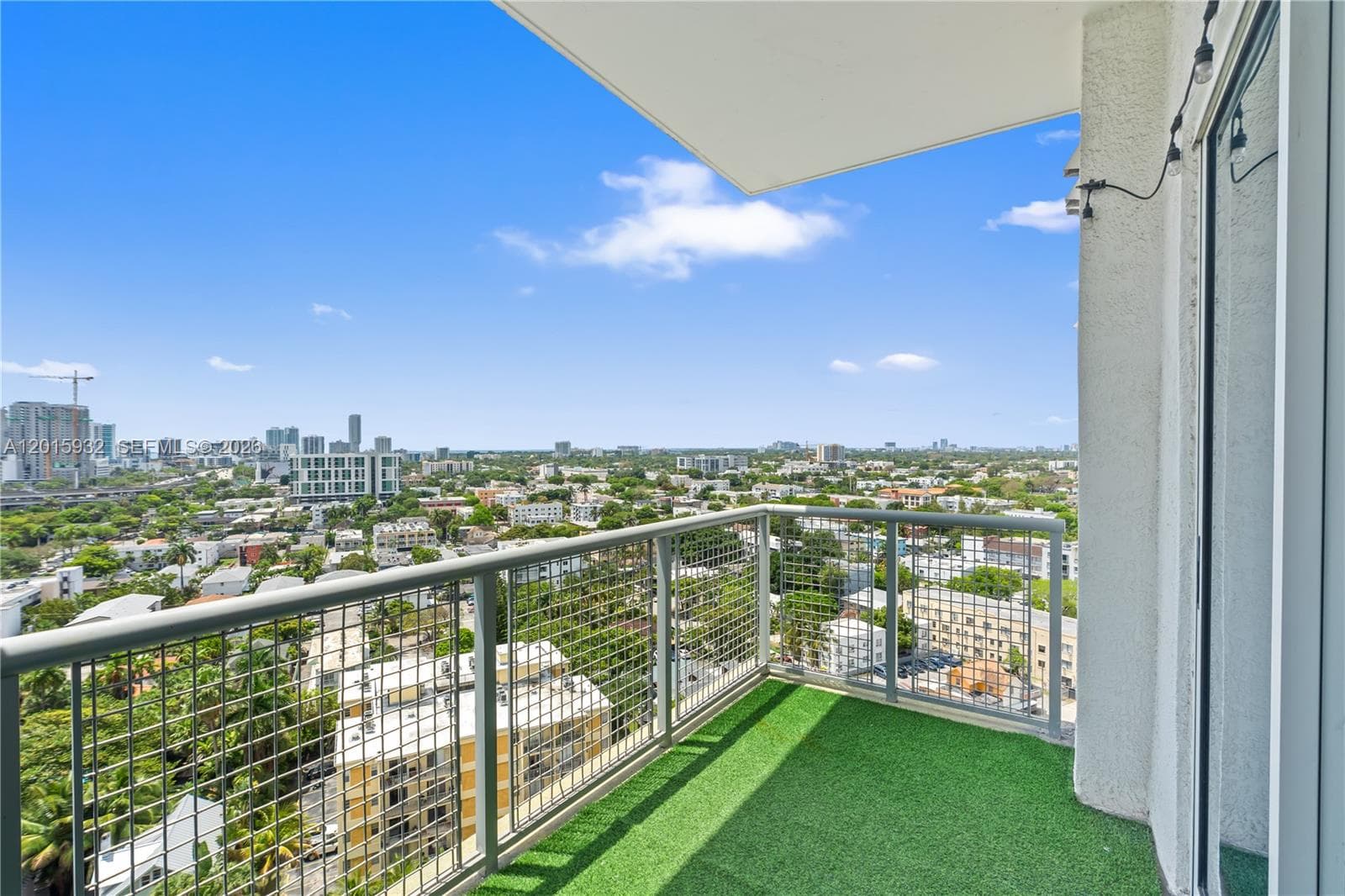 NEO CONDO · #1504 in Miami - Photo 18
