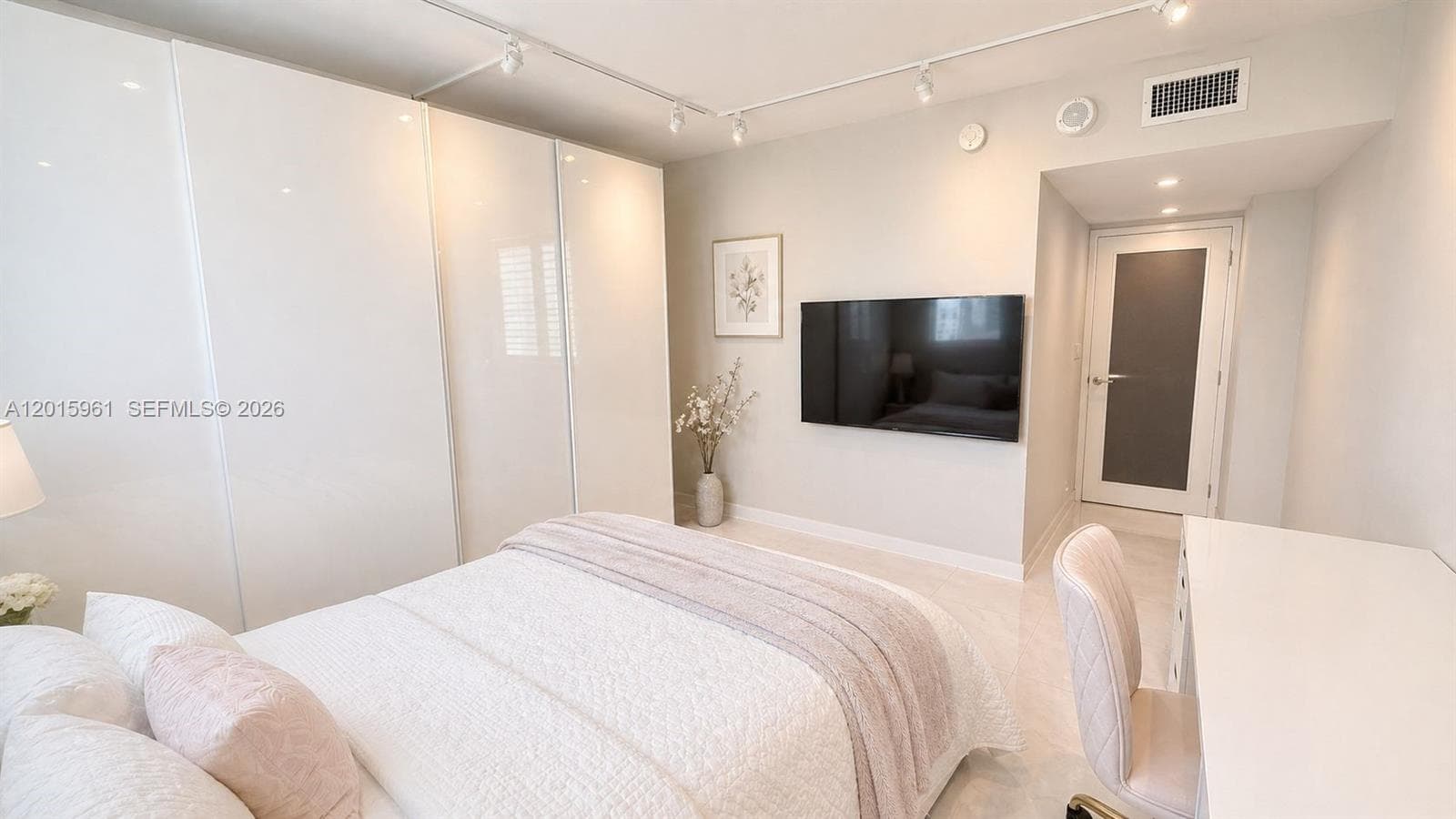 OCEANVIEW BUILDING B · #402 in Sunny Isles Beach - Photo 14