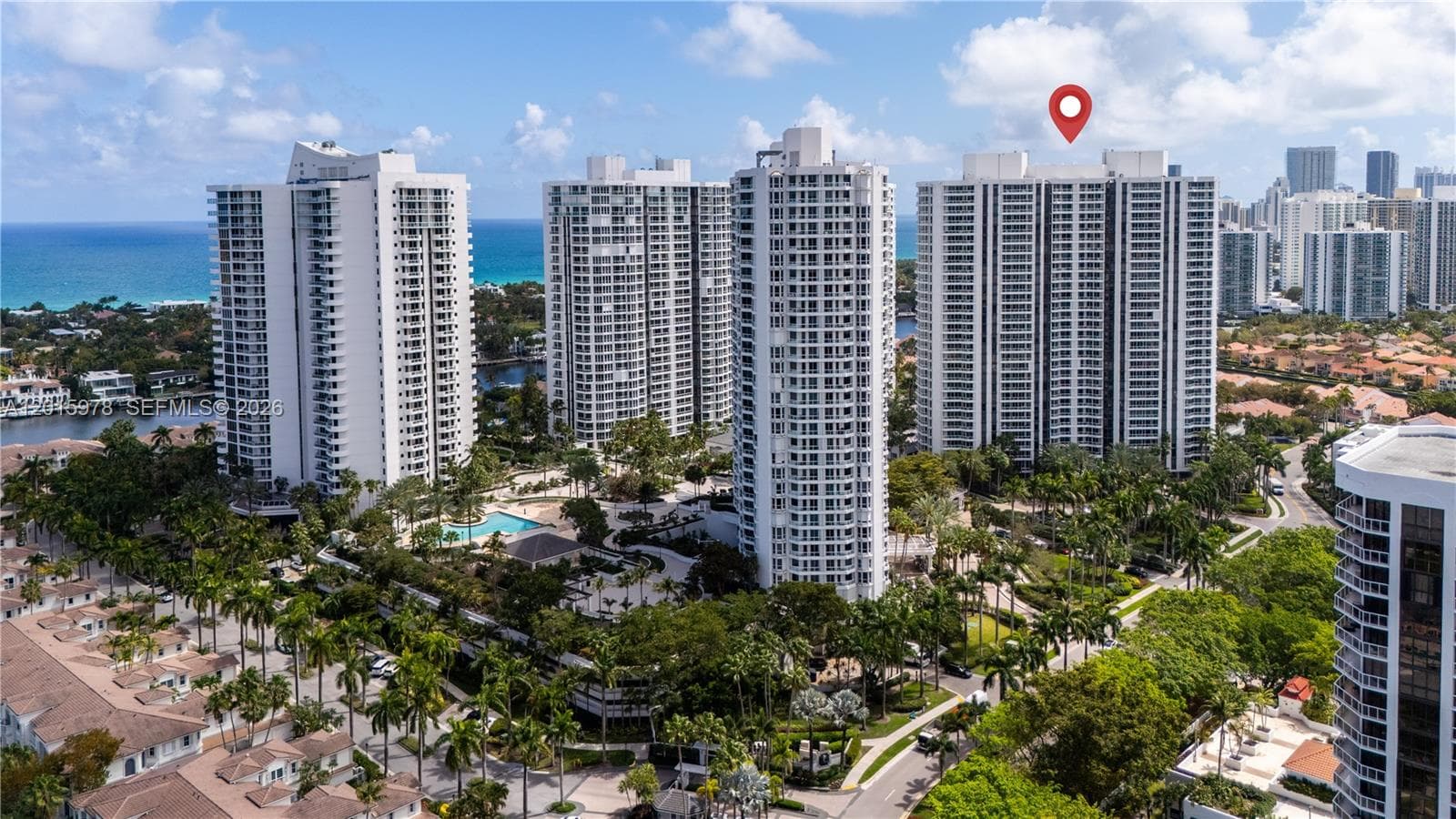 SOUTH TOWER AT THE POINT · #1707 in Aventura - Photo 46