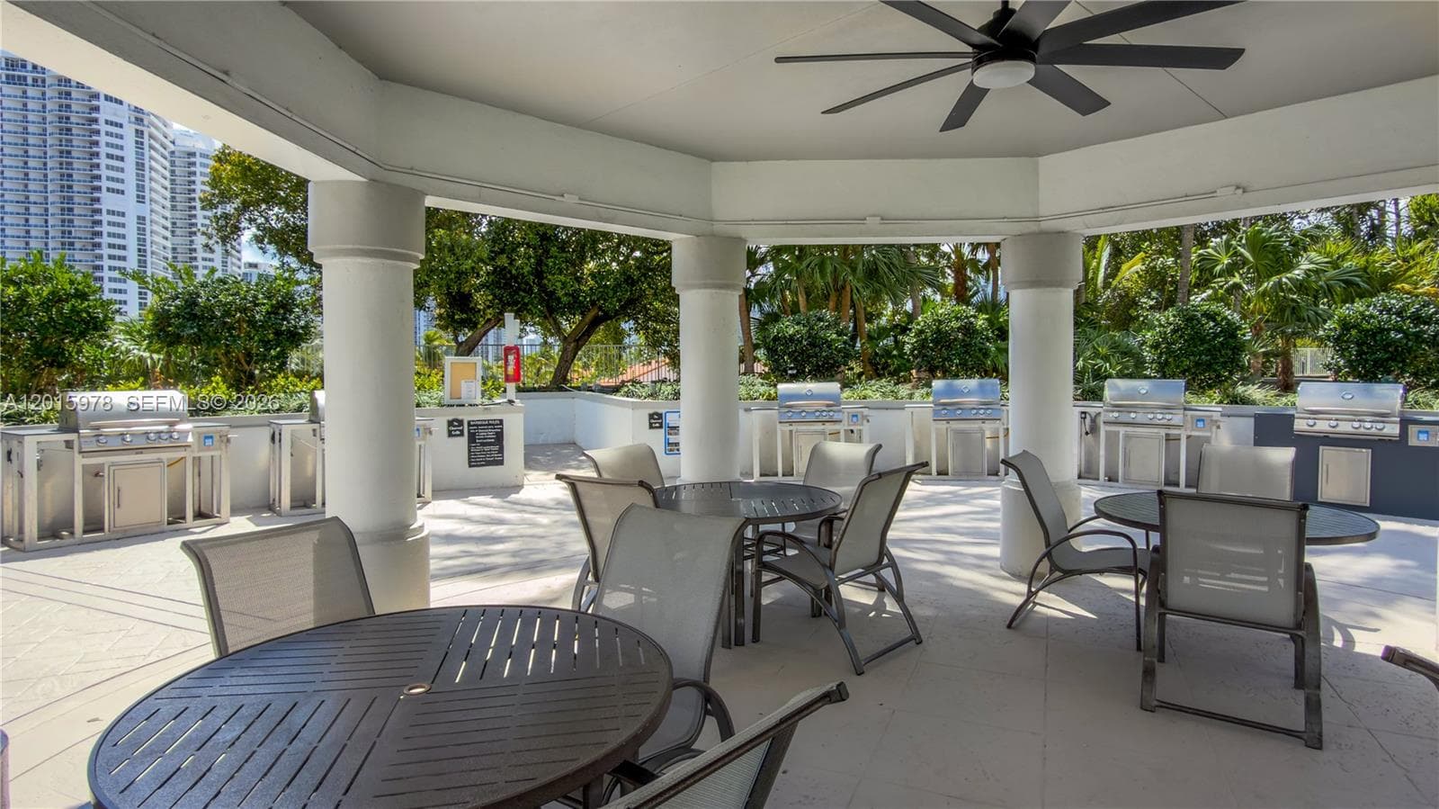 SOUTH TOWER AT THE POINT · #1707 in Aventura - Photo 37