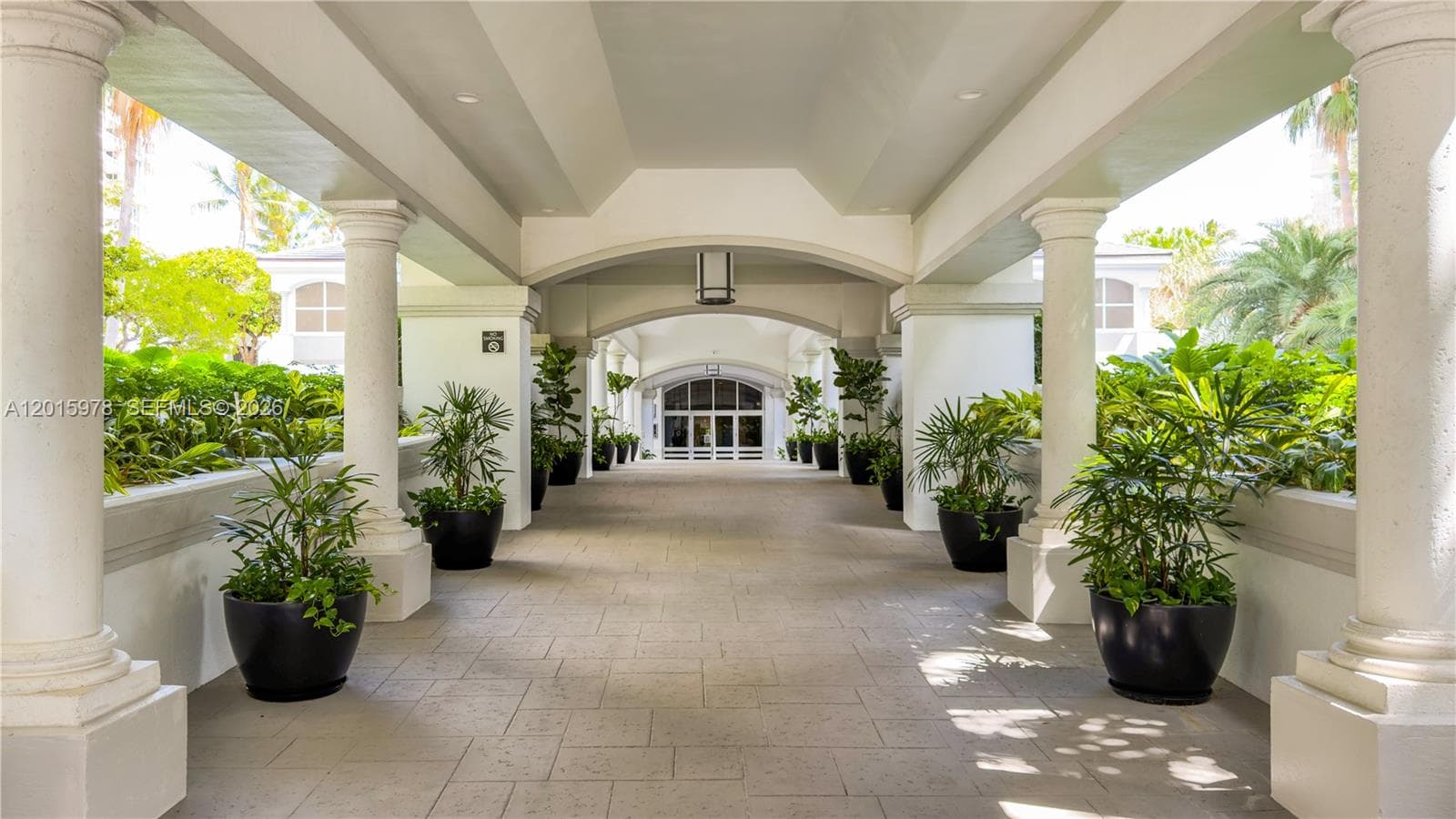 SOUTH TOWER AT THE POINT · #1707 in Aventura - Photo 29