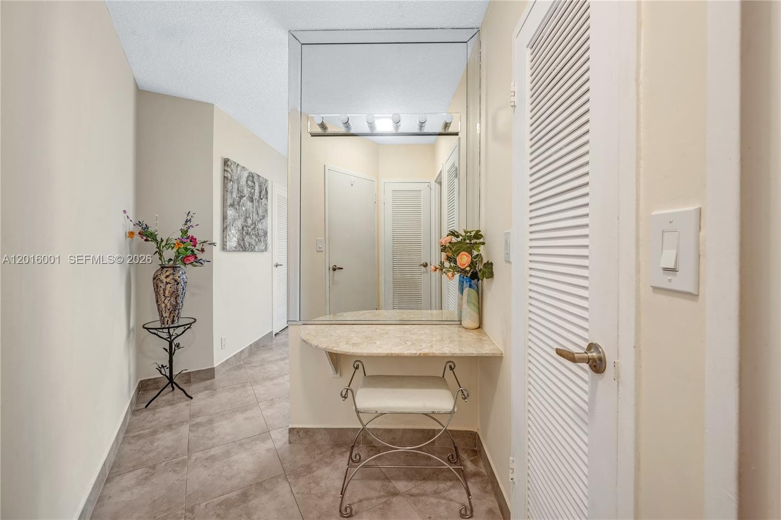 SEA AIR TOWERS CONDO · #1015 in Hollywood - Photo 13