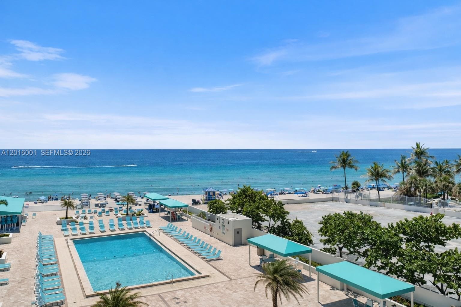 SEA AIR TOWERS CONDO · #1015 in Hollywood - Photo 22