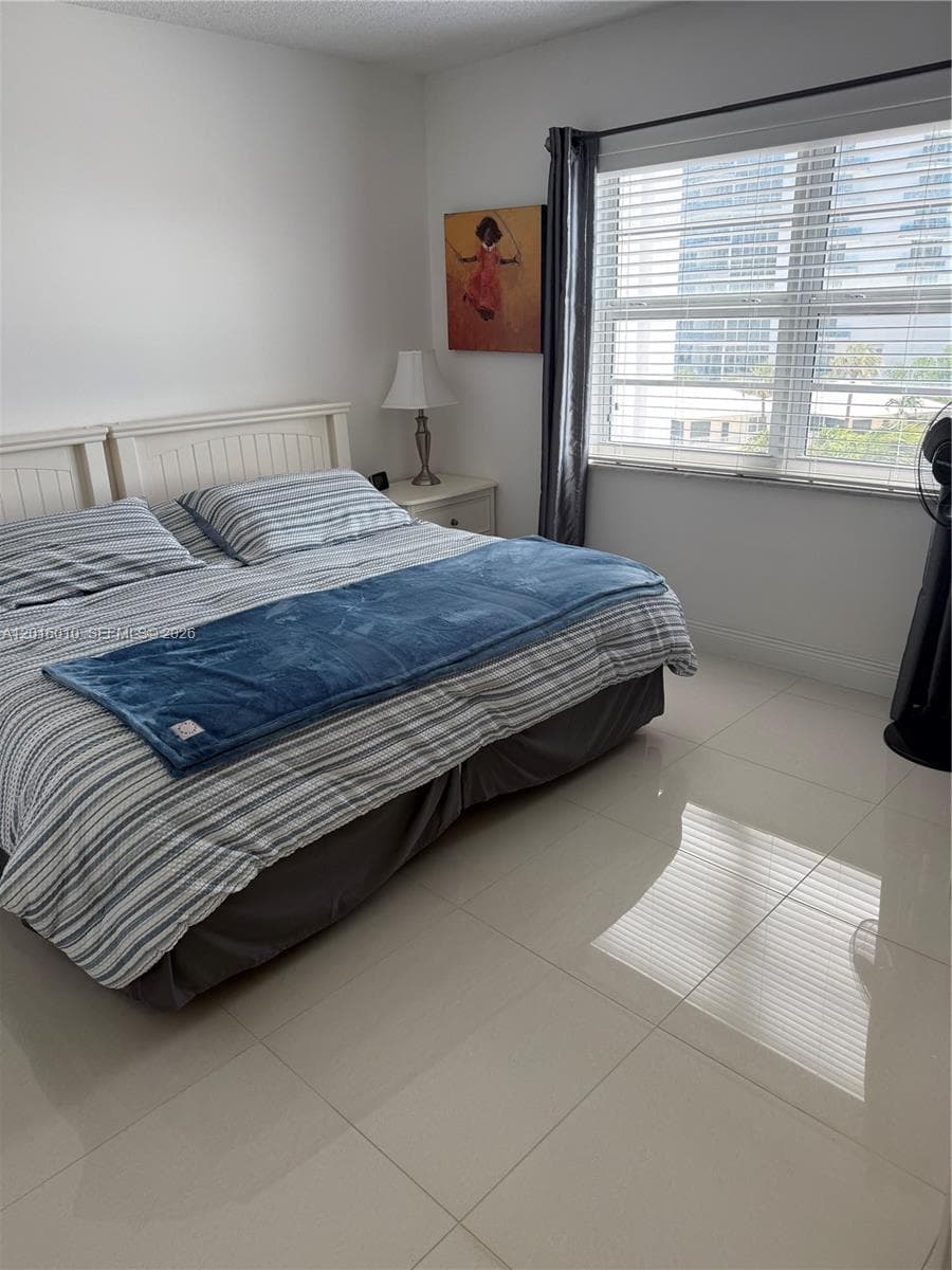 LEISURE TOWERS CONDO · #508 in Lauderdale By The Sea - Photo 22