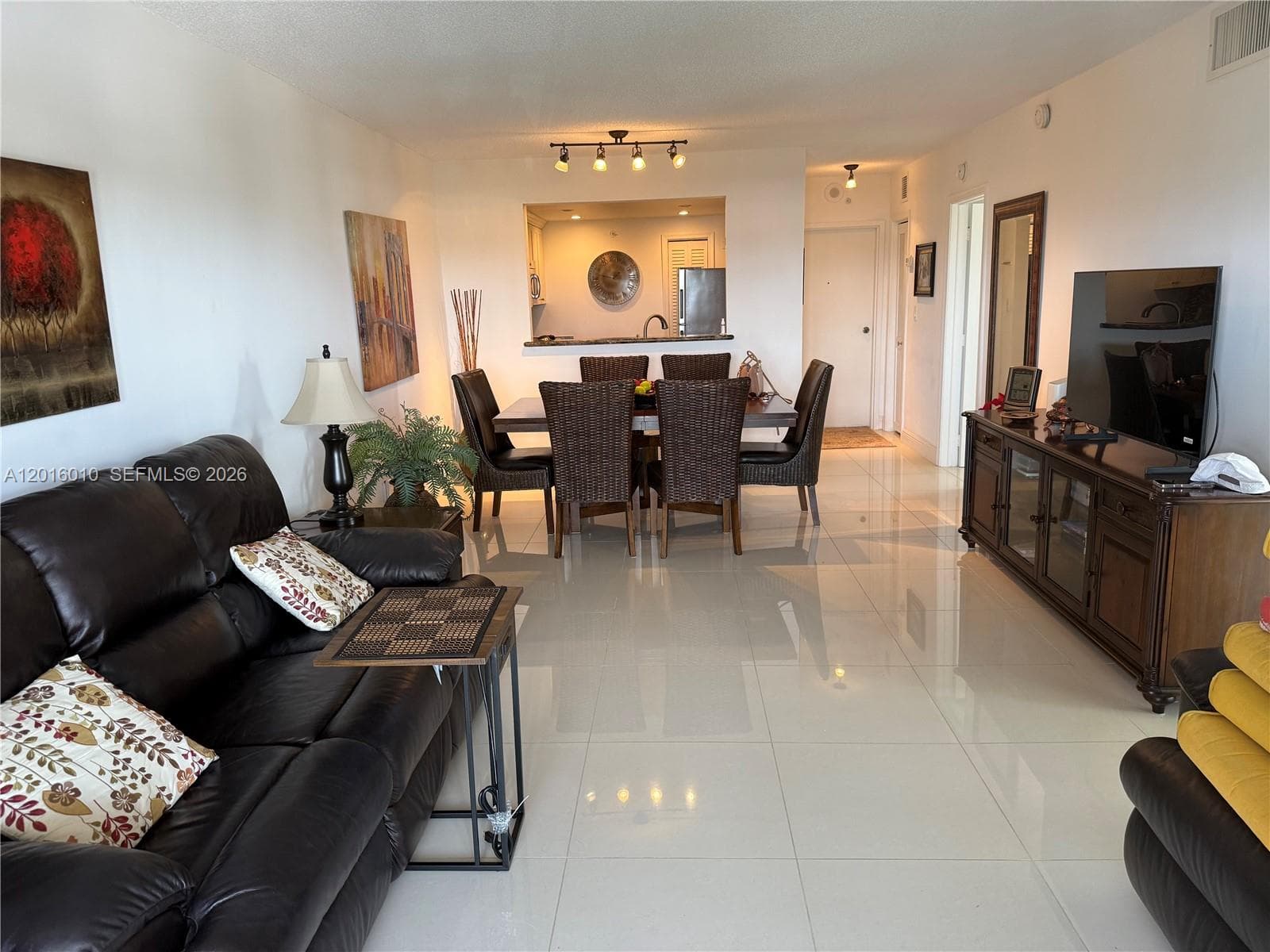 LEISURE TOWERS CONDO · #508 in Lauderdale By The Sea - Photo 1