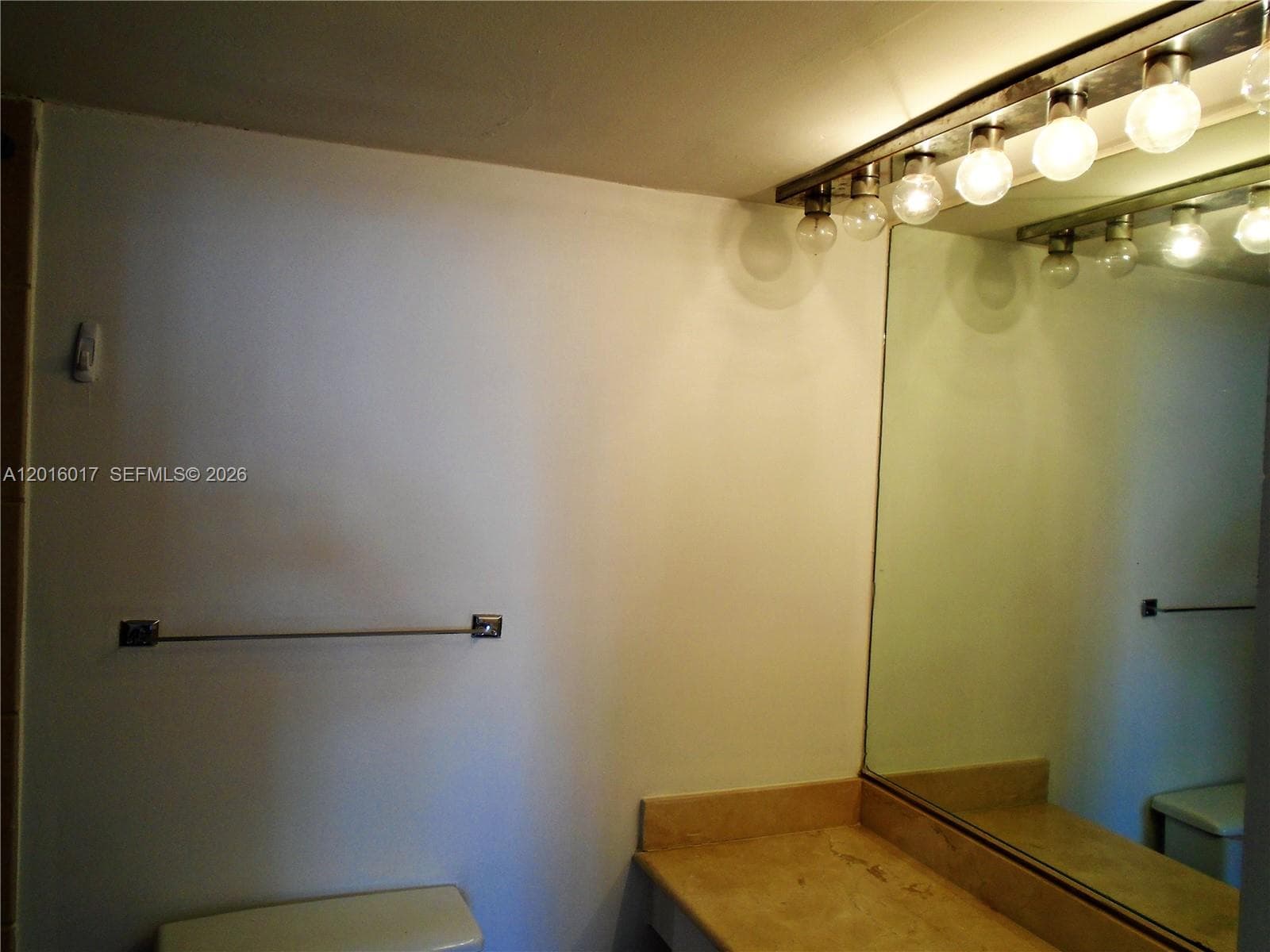 Aquasol Condominium · #6R in Miami Beach - Photo 16