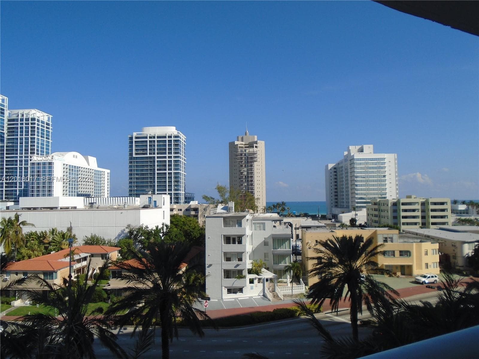 Aquasol Condominium · #6R in Miami Beach - Photo 10