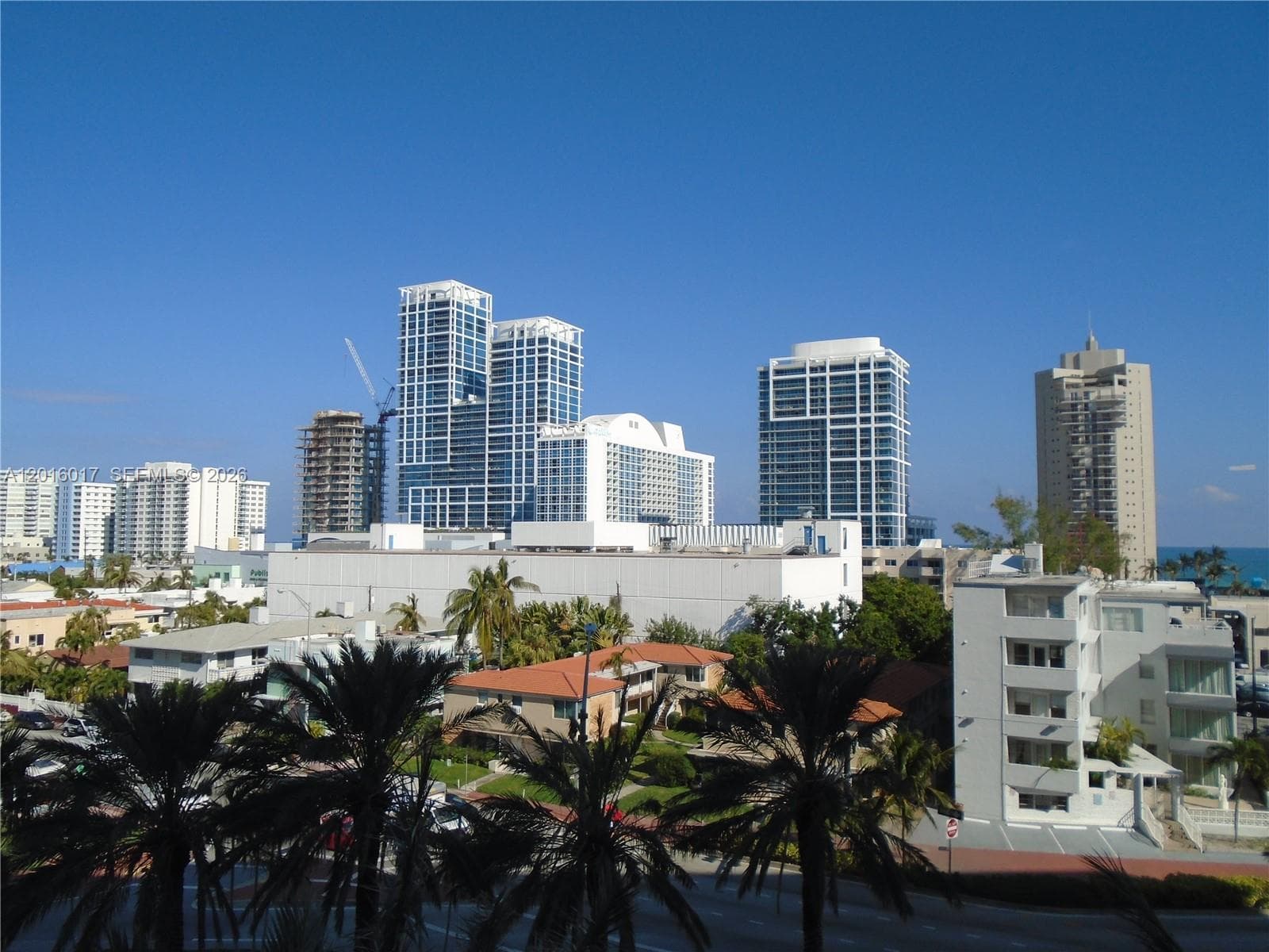 Aquasol Condominium · #6R in Miami Beach - Photo 11