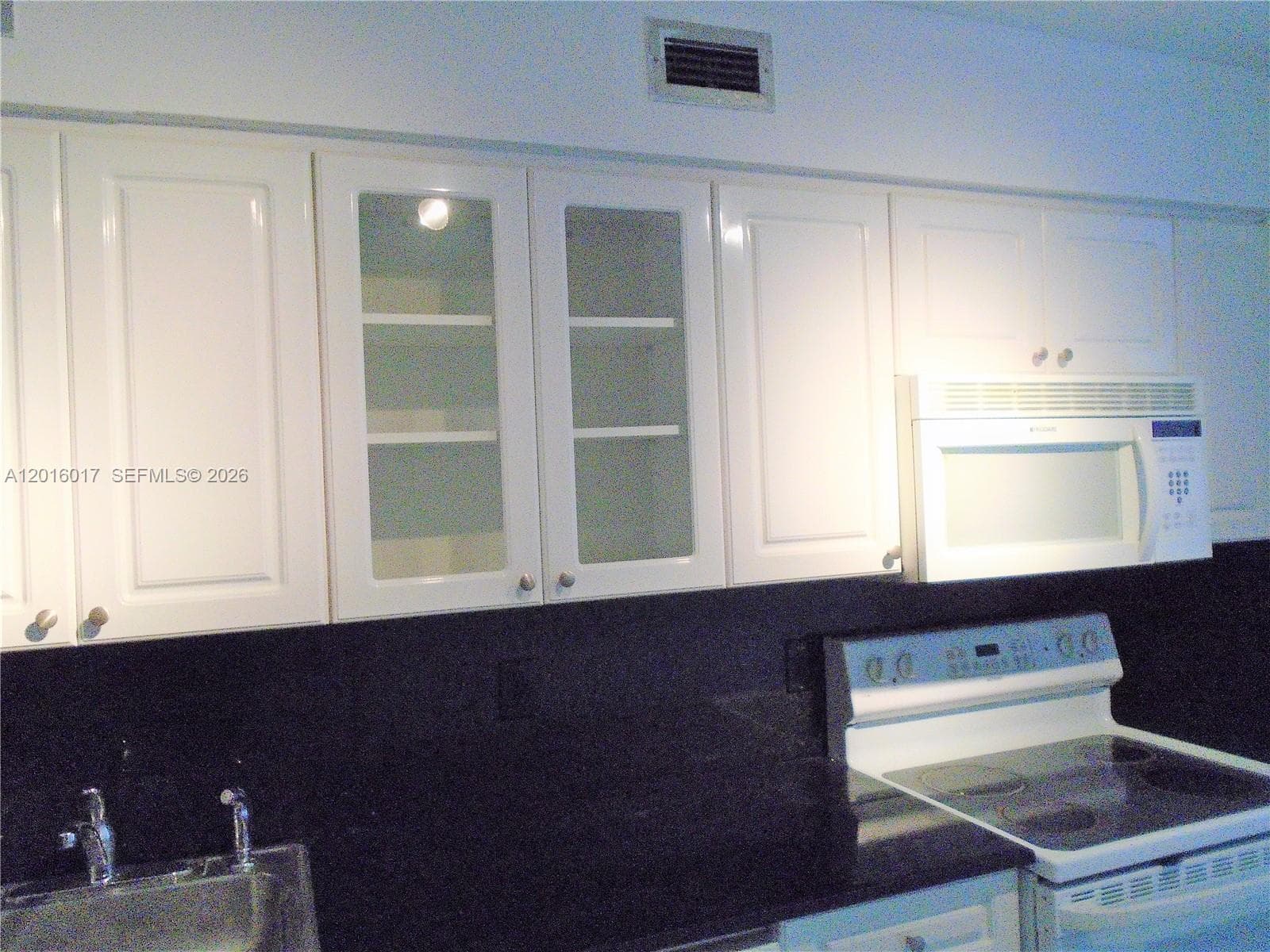 Aquasol Condominium · #6R in Miami Beach - Photo 25