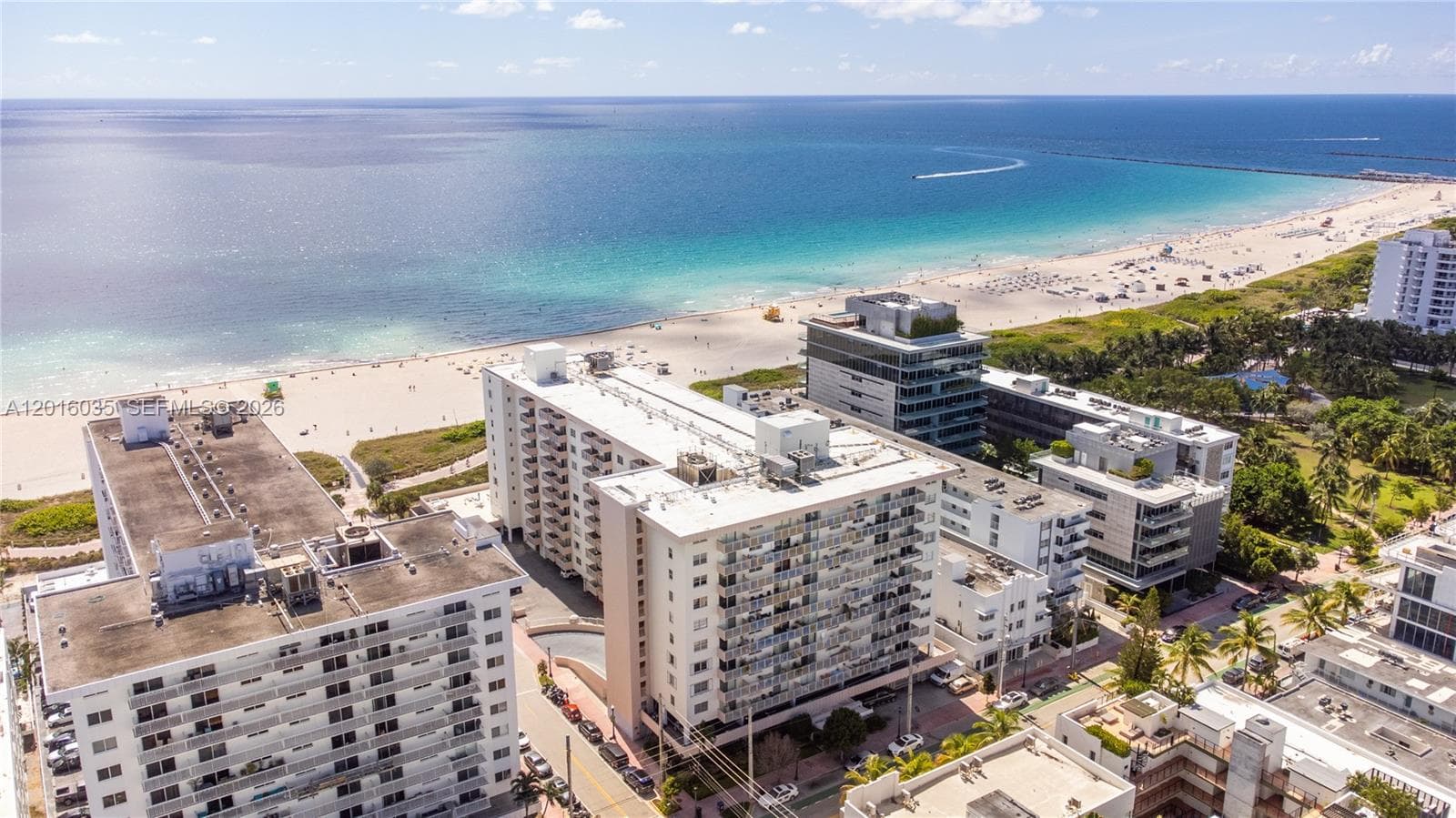 Ocean Point · #424 in Miami Beach - Photo 31