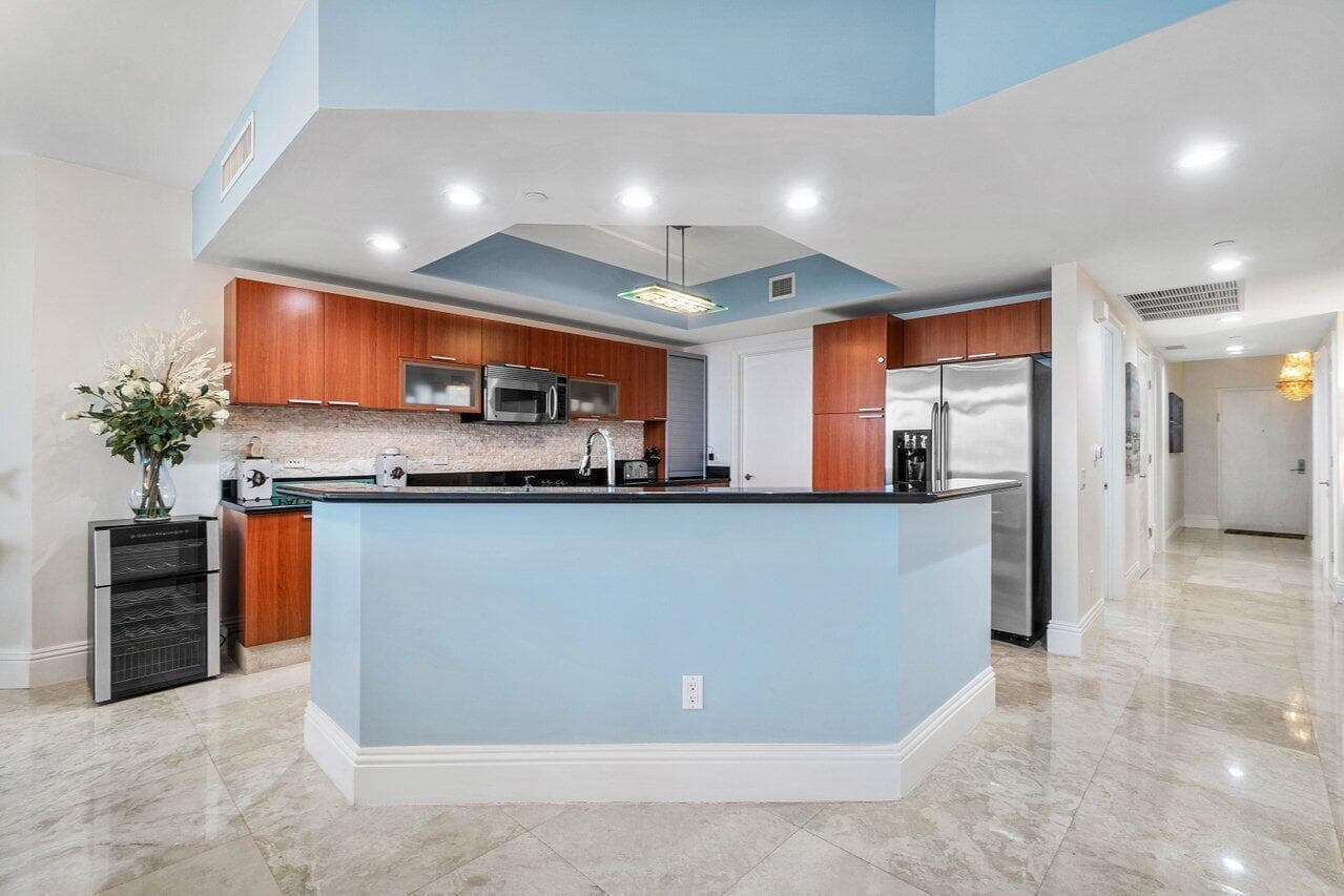 Open Kitchen