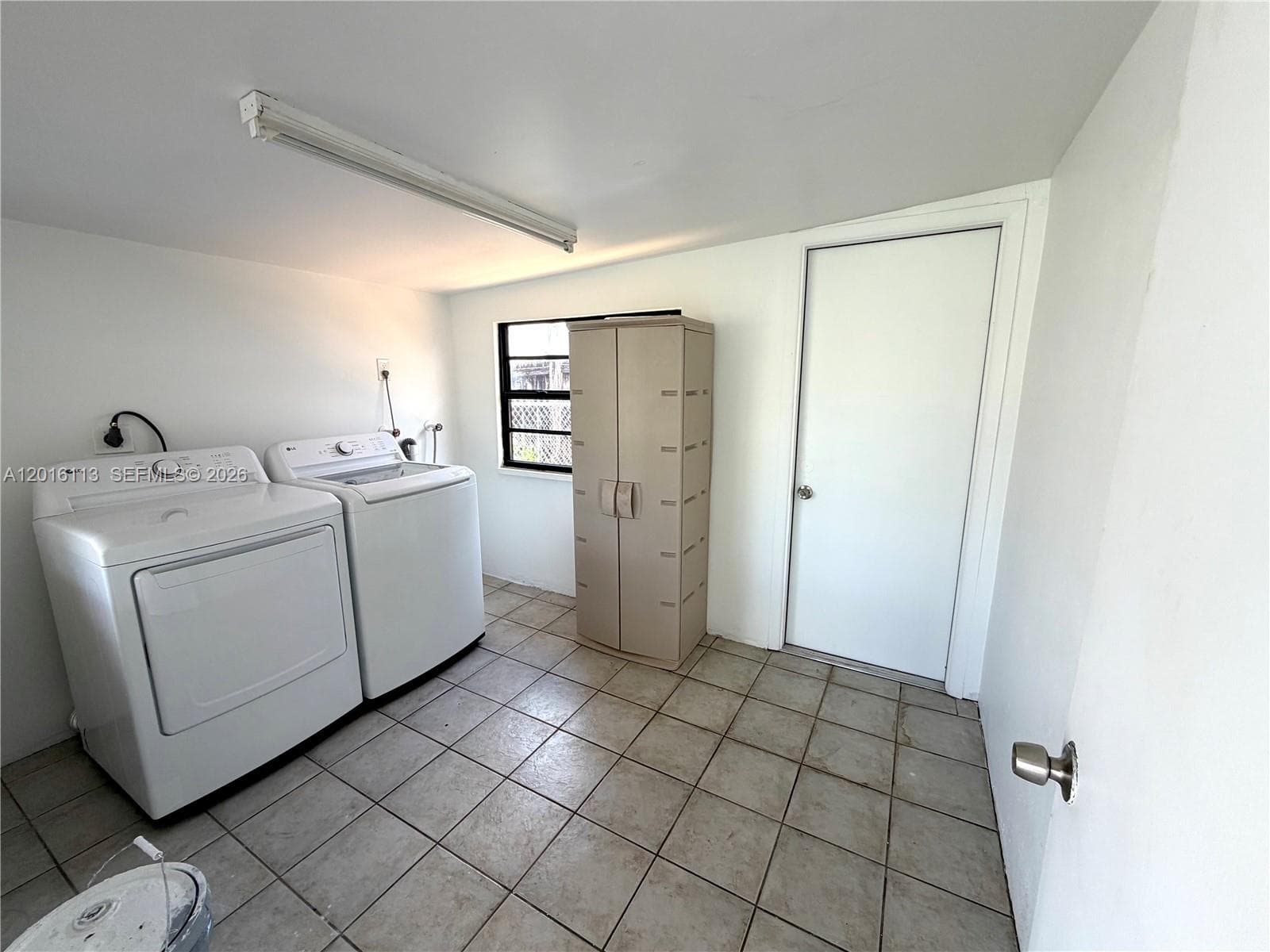 MARKET CONDO in Miami - Photo 4