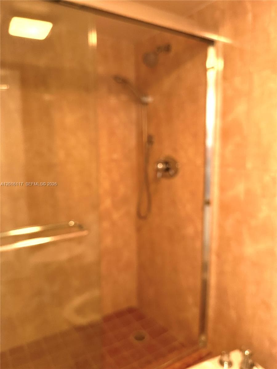 WINSTON TOWERS 600 CONDO · #2411 in Sunny Isles Beach - Photo 15