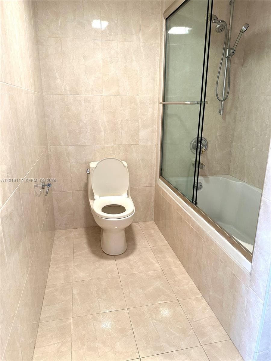 WINSTON TOWERS 600 CONDO · #2411 in Sunny Isles Beach - Photo 21