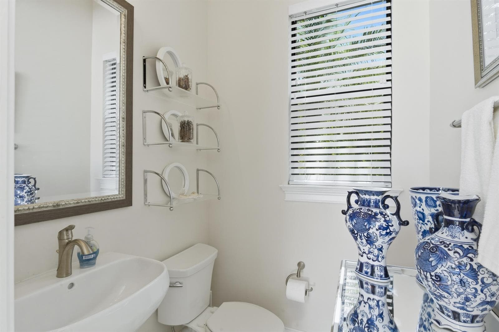 165_Gardenia_Isles_Dr_PBG_7099-end_021-E
