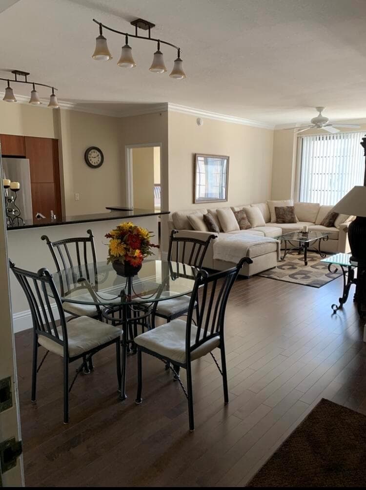 Boca Grand 321 Living Room