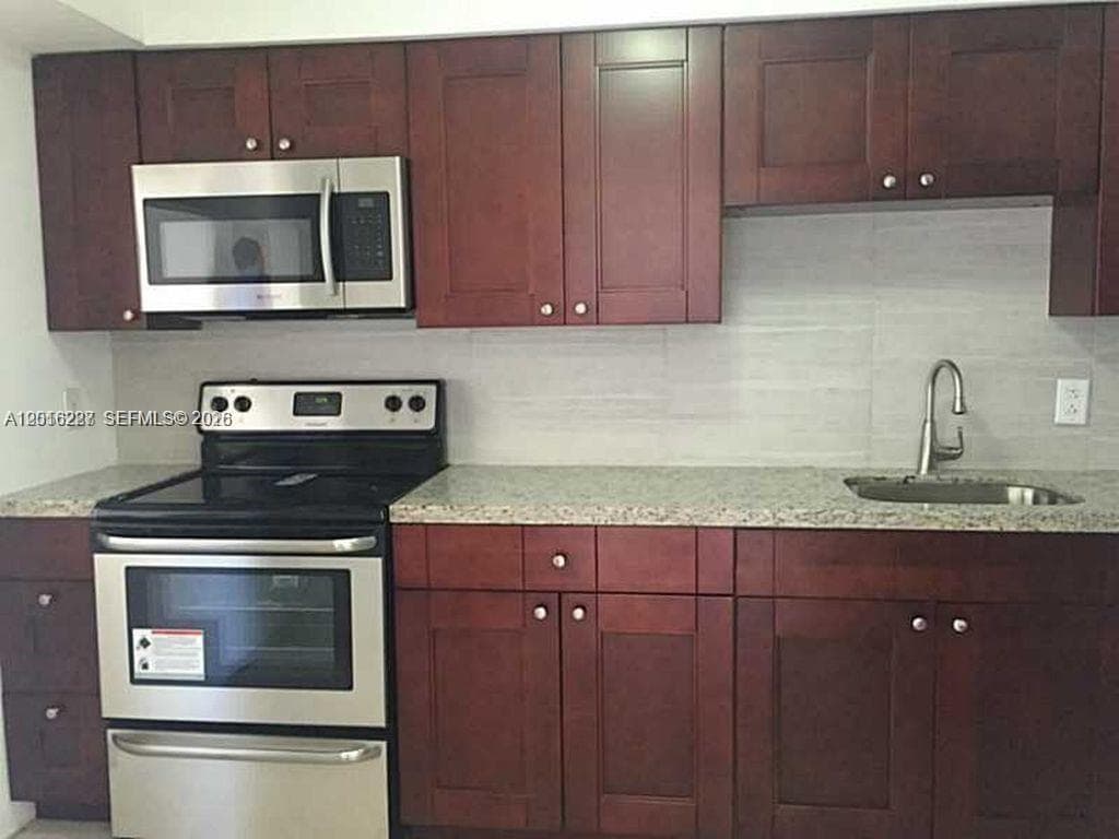 CLAREMONT PLACE CONDO · #305 in North Miami - Photo 2