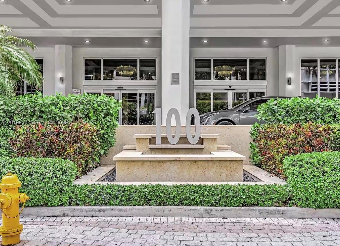 The Decoplage · #1641 in Miami Beach - Photo 26