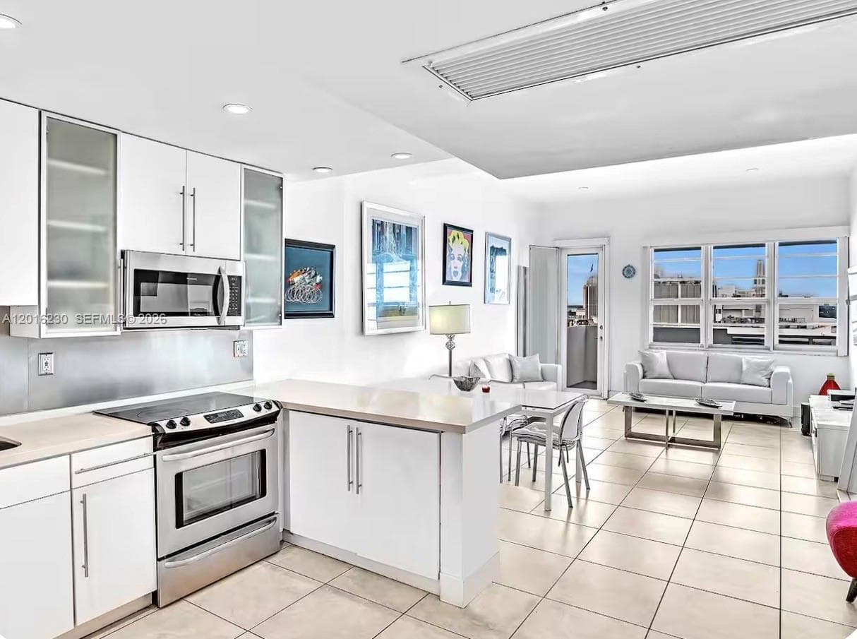 The Decoplage · #1641 in Miami Beach - Photo 3