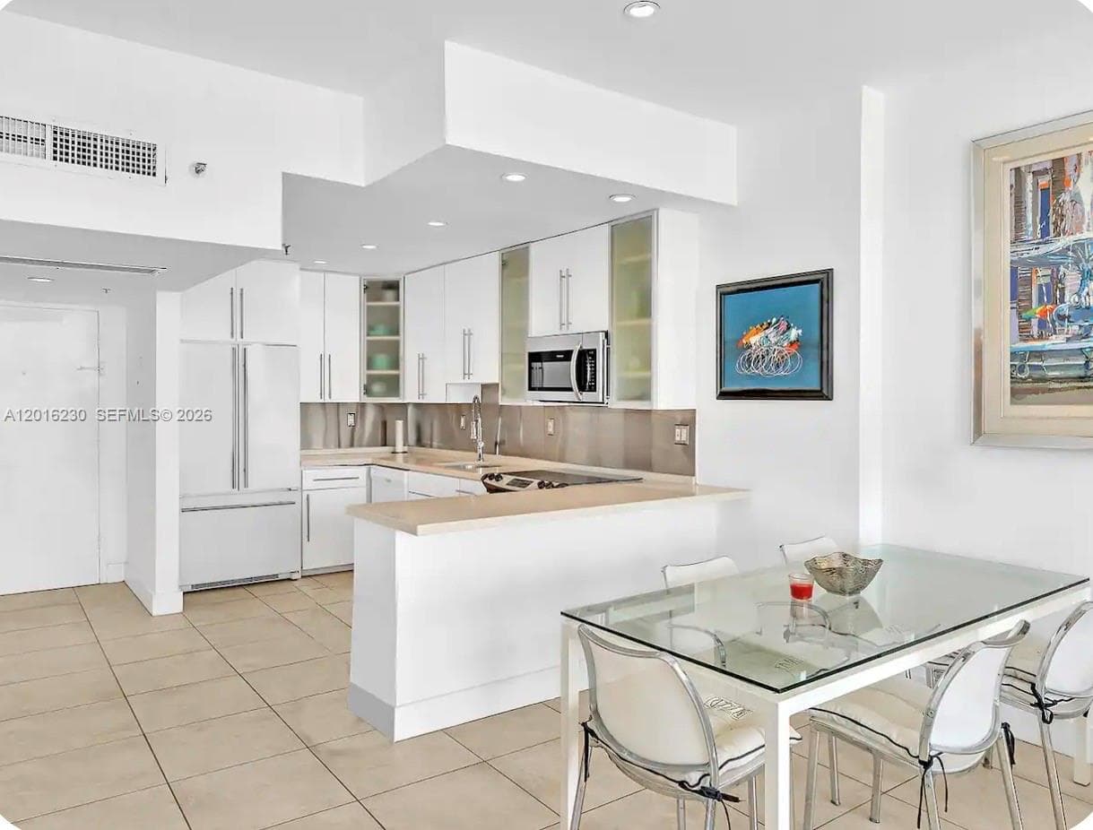 The Decoplage · #1641 in Miami Beach - Photo 4