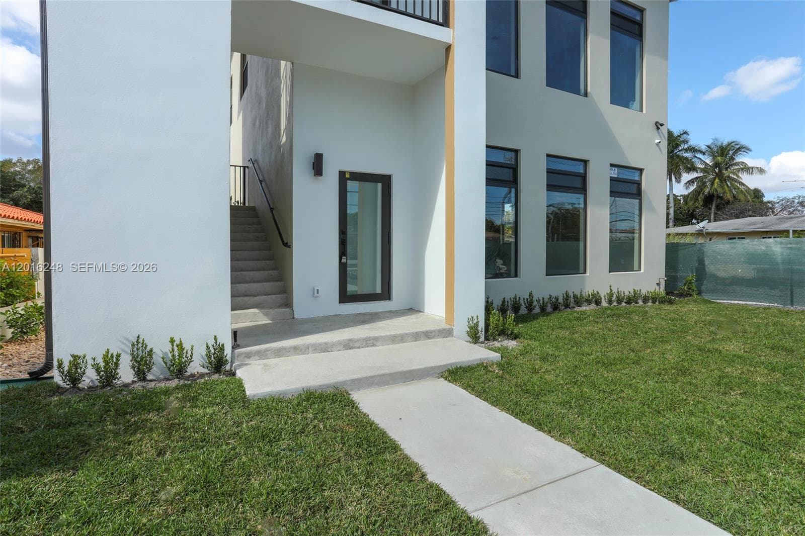 120 SW 35 Ave #A2 photo 3