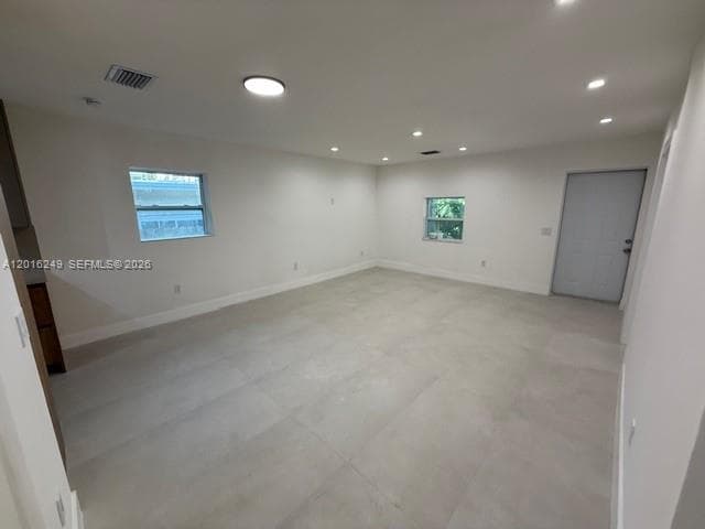 328 NE 57th St photo 10