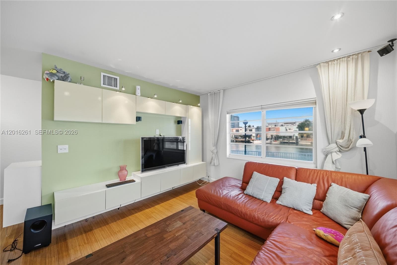 ISLAND POINT SOUTH CONDO · #21 in Miami Beach - Photo 12