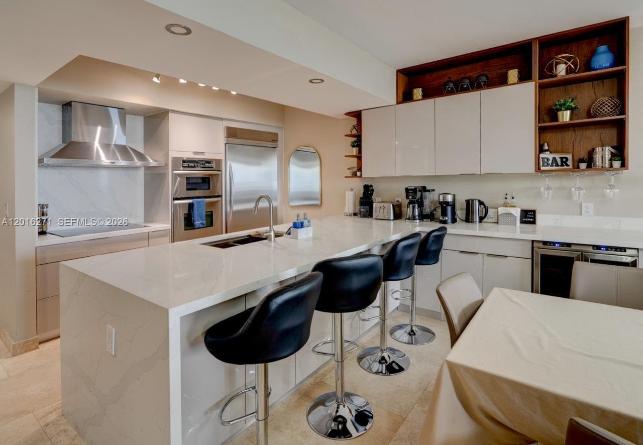 BEACH CLUB TWO · #4903 in Hallandale Beach - Photo 3