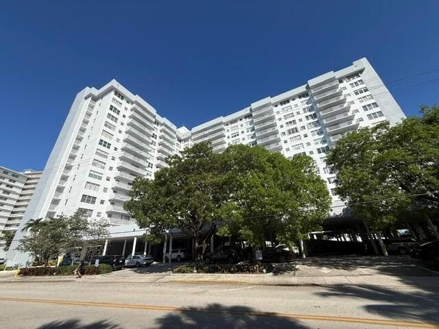 Golden surf tower condominium