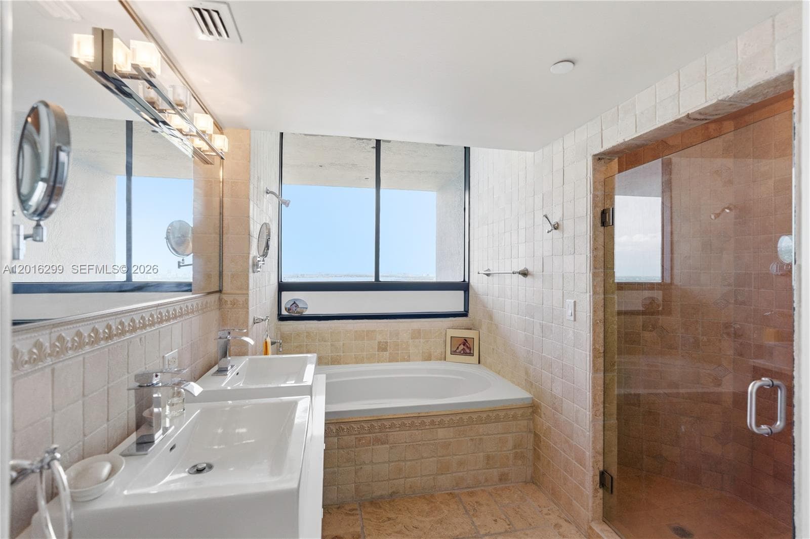 THE WAVERLY AT SOUTH BEAC · #PH05 in Miami Beach - Photo 24
