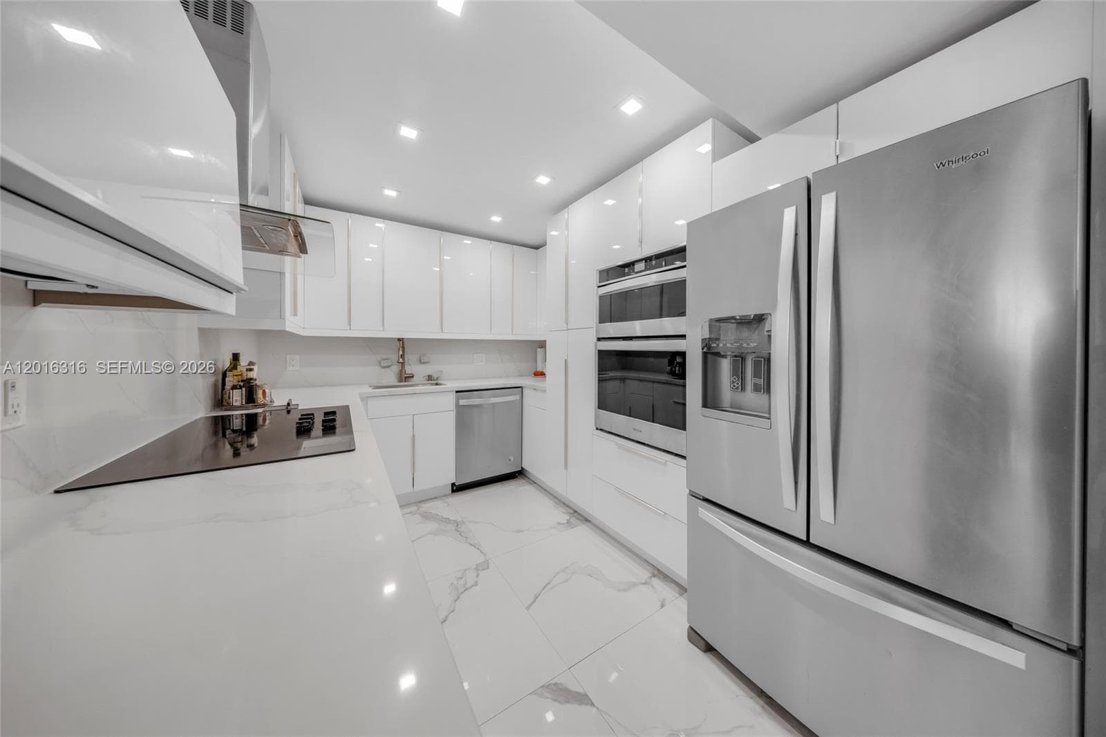 OLYMPUS CONDO PHASE · #2119 in Hallandale Beach - Photo 9