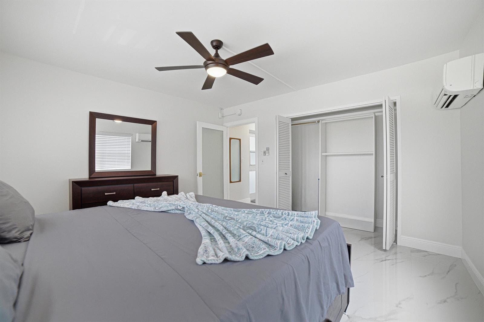 Bedroom-D