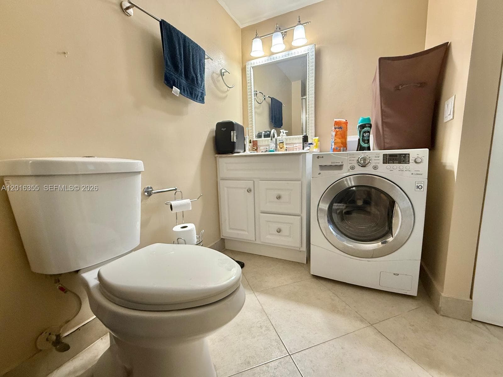 second bathroom and washer/dryer