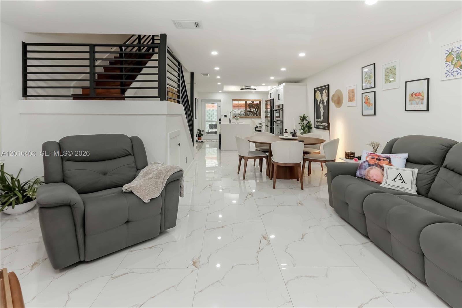 Palm Townhouse · #12 in Hollywood - Photo 11