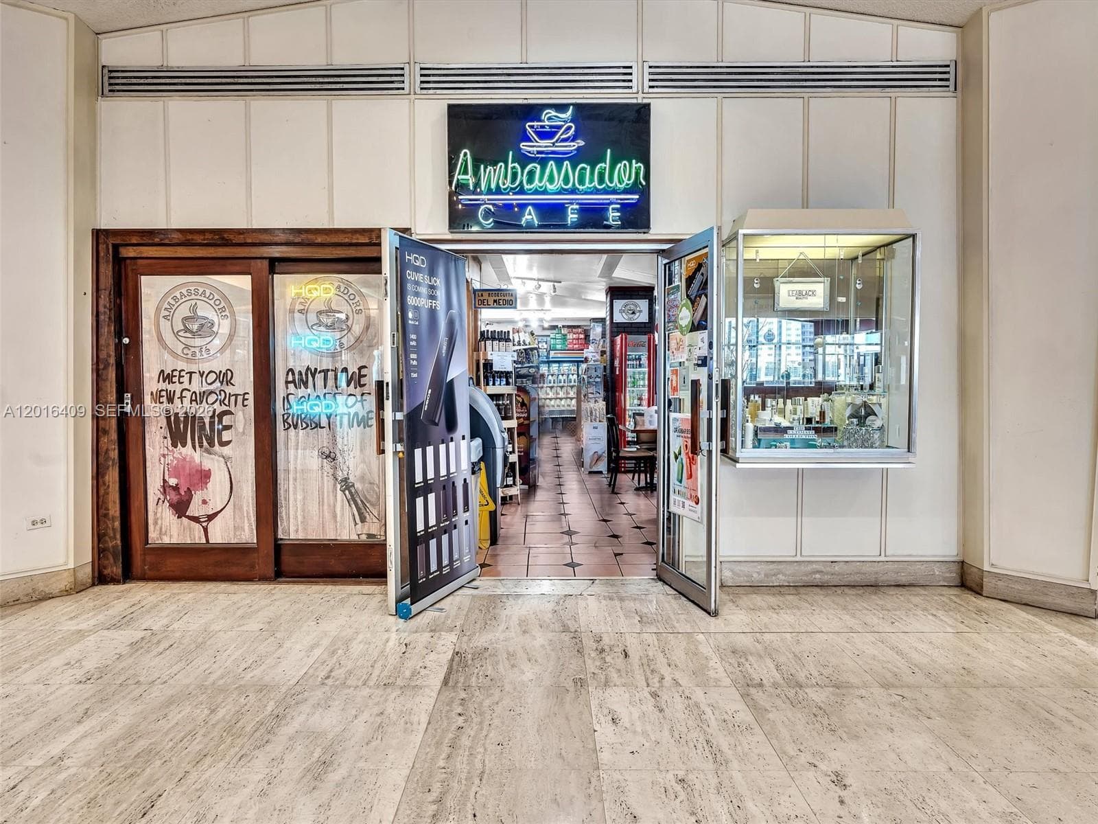 Mini Market