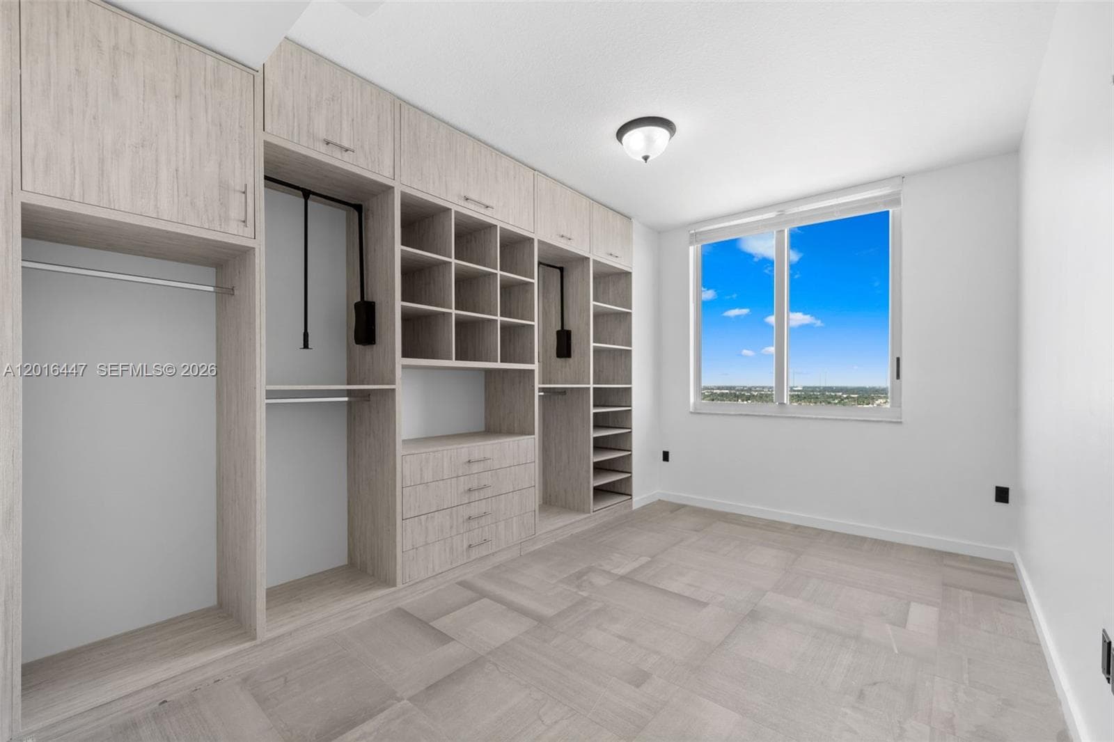 DUO CONDOMINIUM WEST · #PH05W in Hallandale Beach - Photo 6