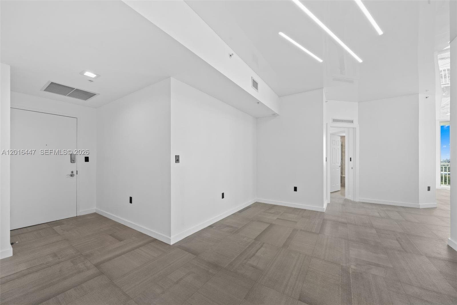 DUO CONDOMINIUM WEST · #PH05W in Hallandale Beach - Photo 3