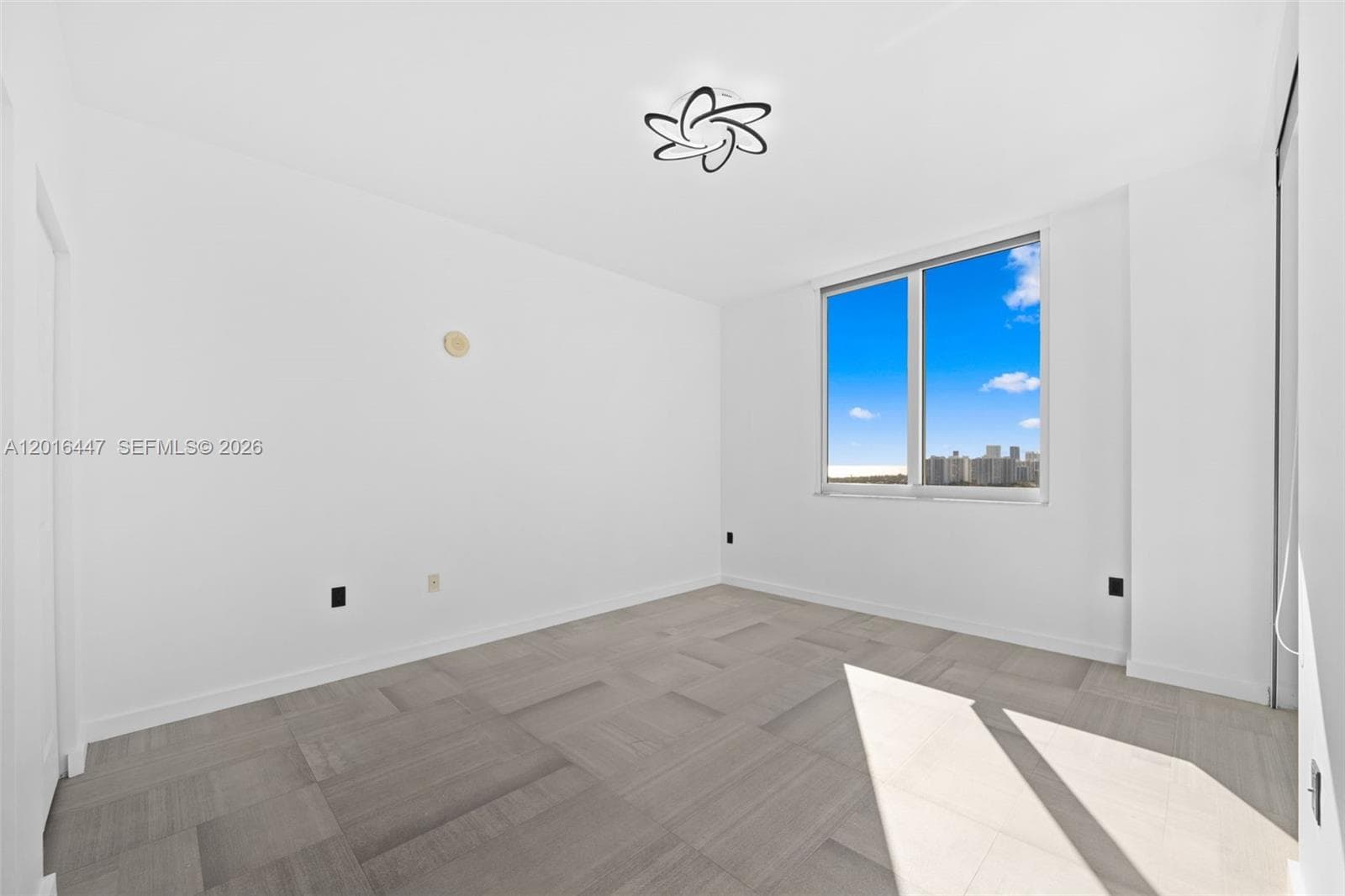DUO CONDOMINIUM WEST · #PH05W in Hallandale Beach - Photo 8