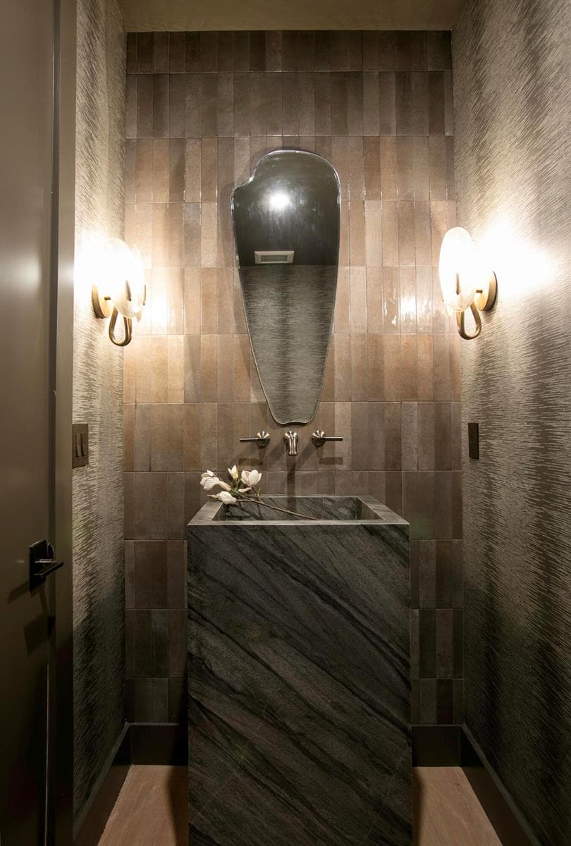 POWDER WITH CUSTOM GRANITE SINK