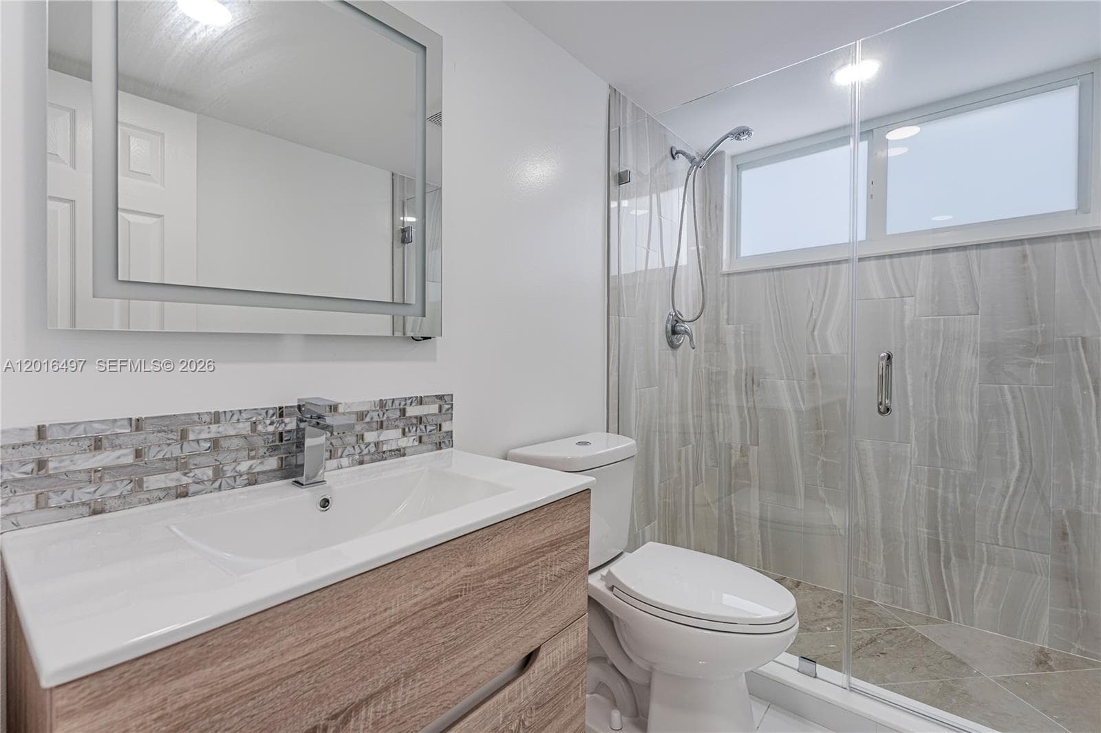 BYRON BEACH CONDO · #201 in Miami Beach - Photo 16