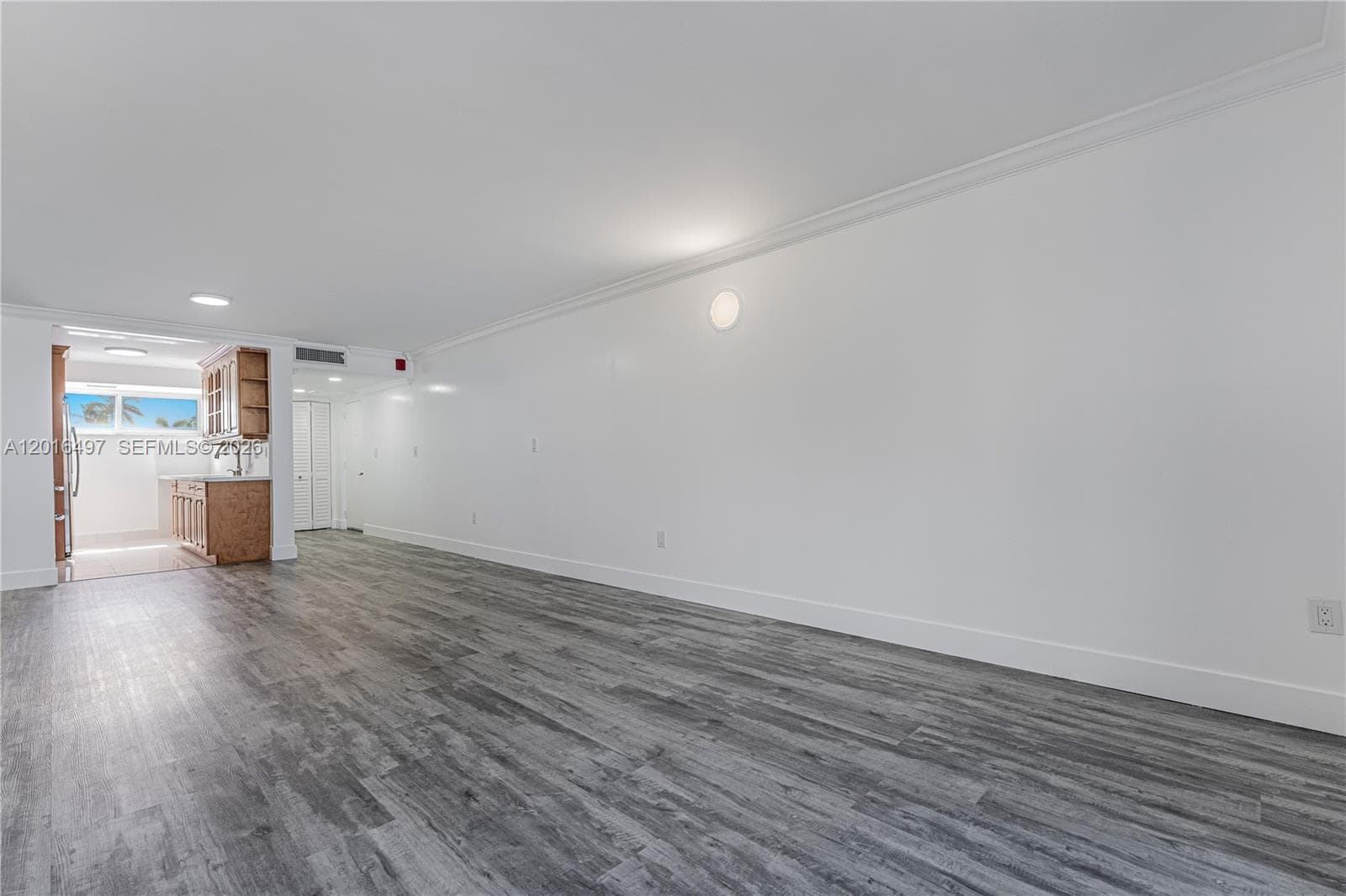 BYRON BEACH CONDO · #201 in Miami Beach - Photo 20