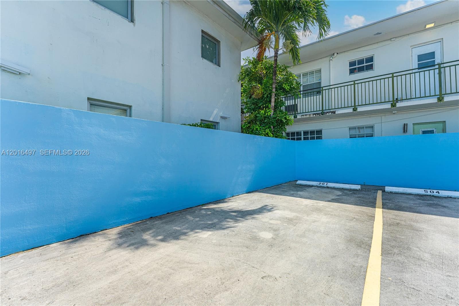 BYRON BEACH CONDO · #201 in Miami Beach - Photo 30
