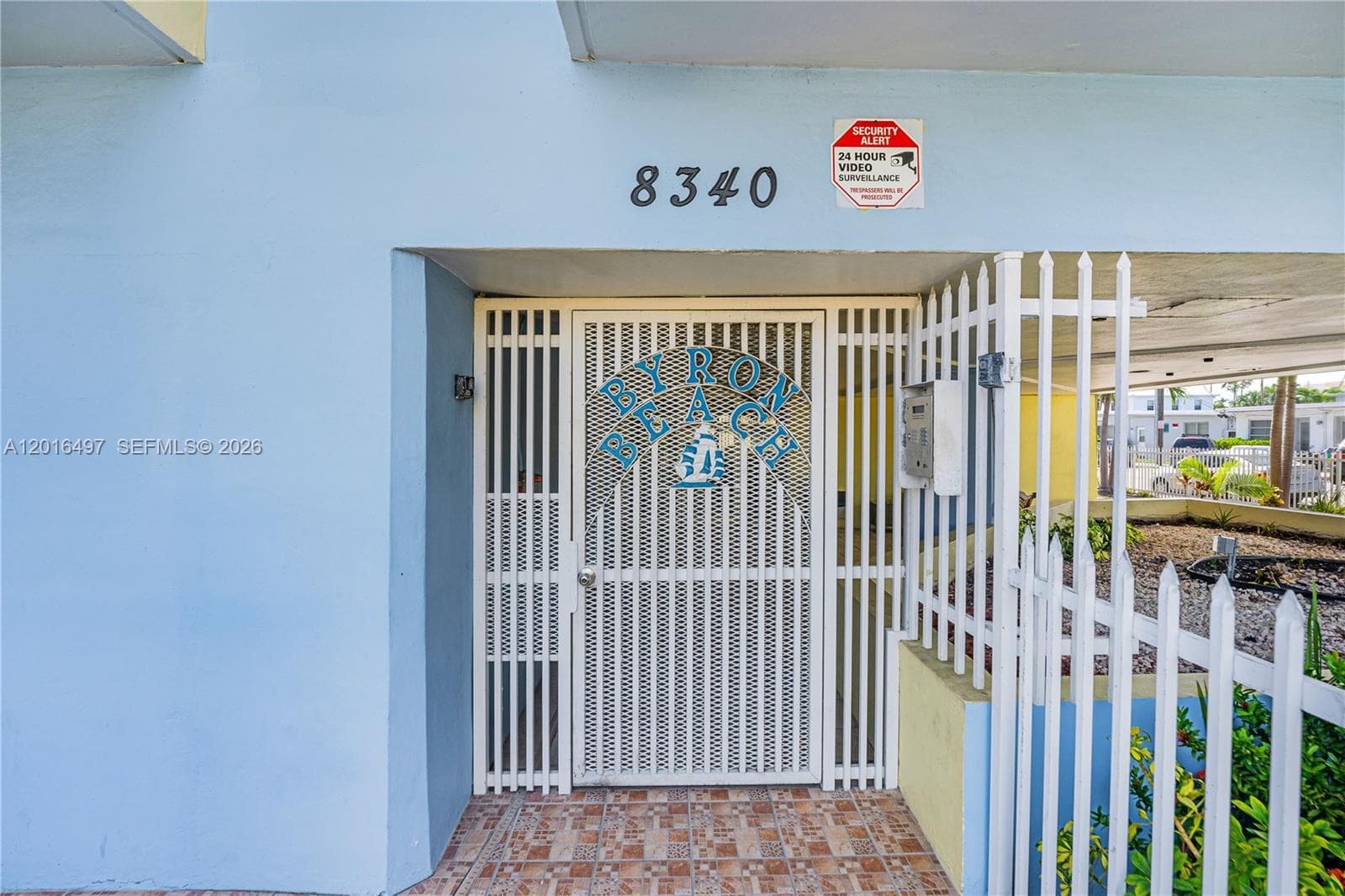 BYRON BEACH CONDO · #201 in Miami Beach - Photo 10