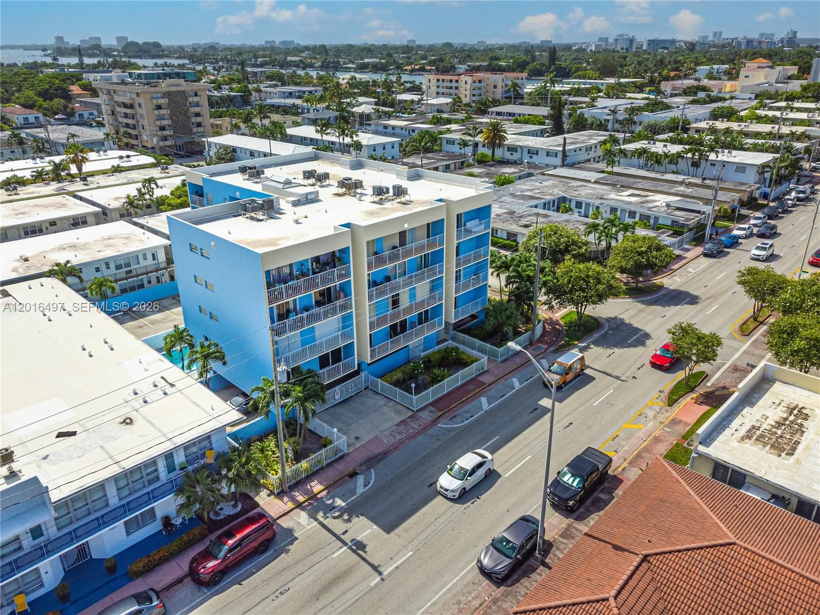 BYRON BEACH CONDO · #201 in Miami Beach - Photo 33