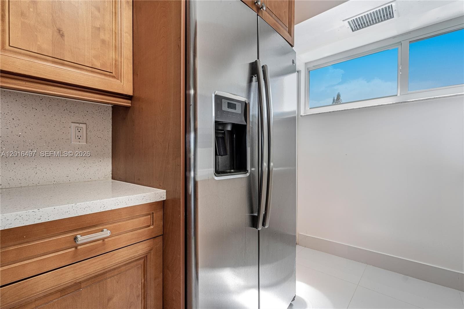 BYRON BEACH CONDO · #201 in Miami Beach - Photo 18