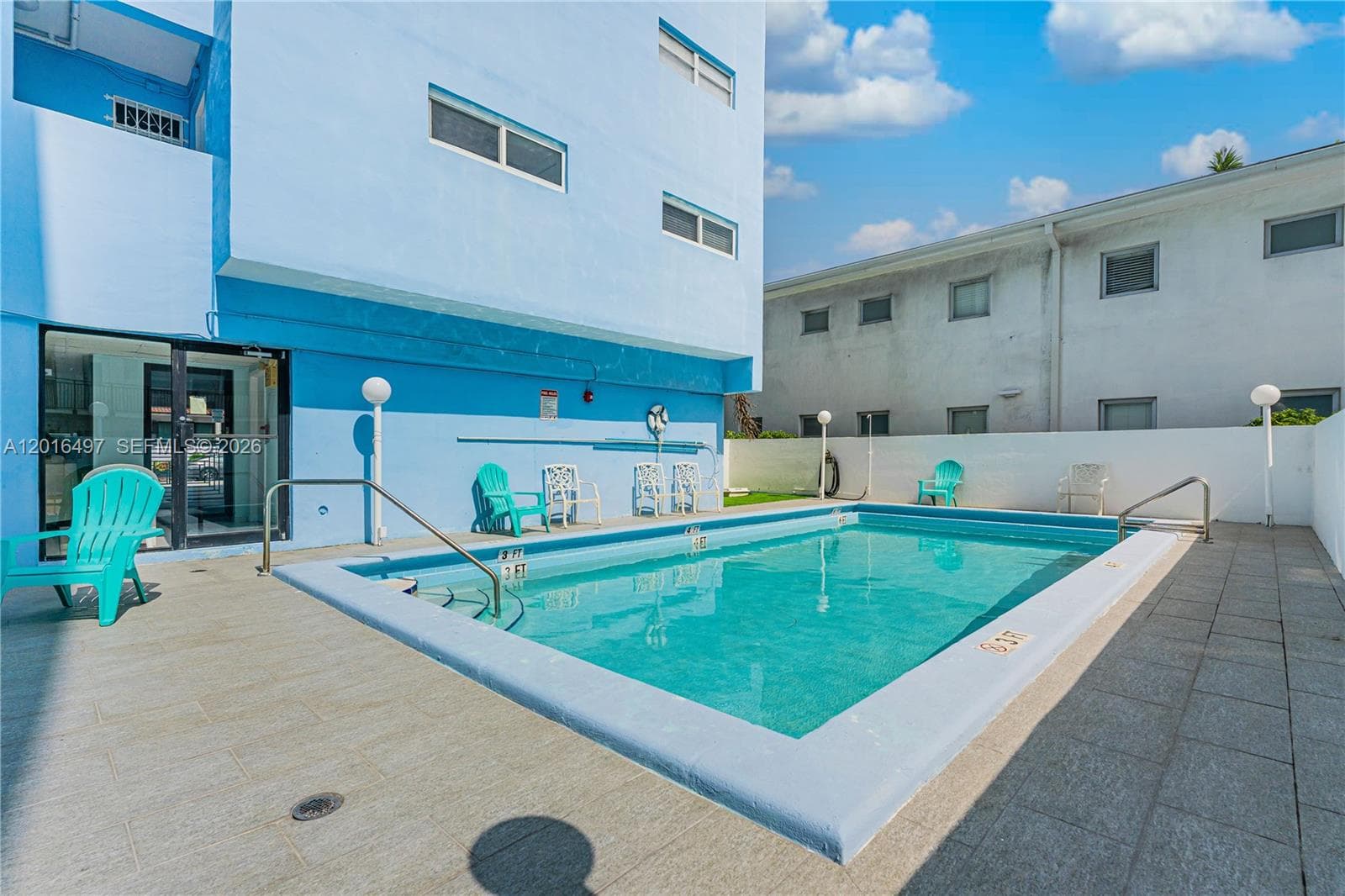 BYRON BEACH CONDO · #201 in Miami Beach - Photo 15